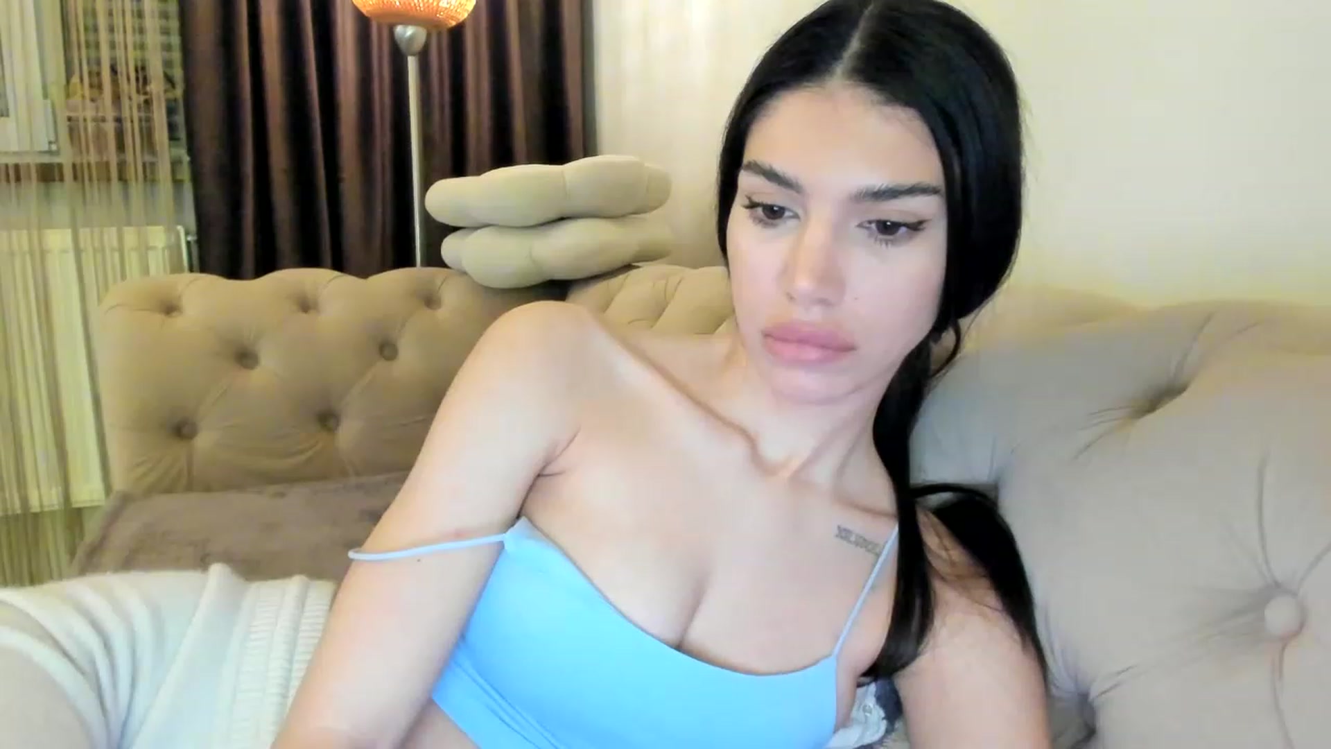 Gallery image thumbnail from Bee_Bee's myfreecams stream on, 03/30/2023, 22:36 image 16 of 20