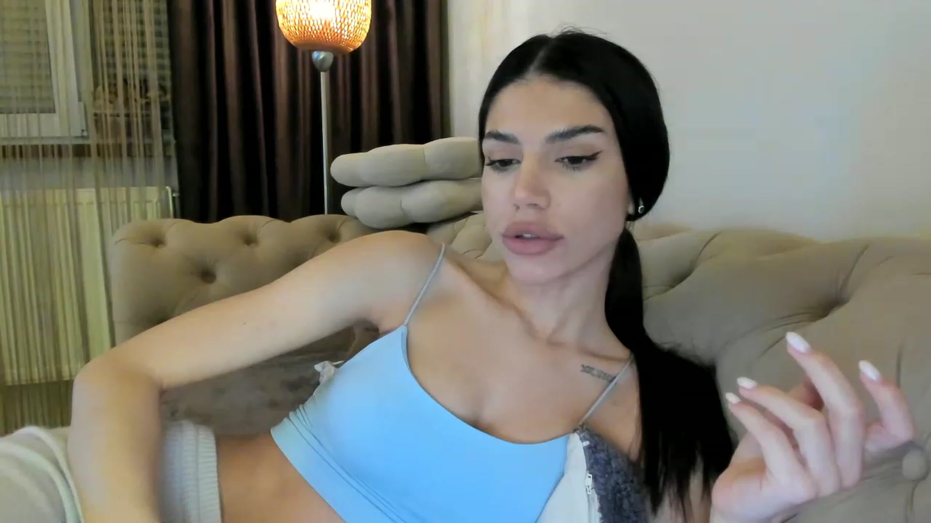 Gallery image thumbnail from Bee_Bee's myfreecams stream on, 03/30/2023, 22:36 image 7 of 20