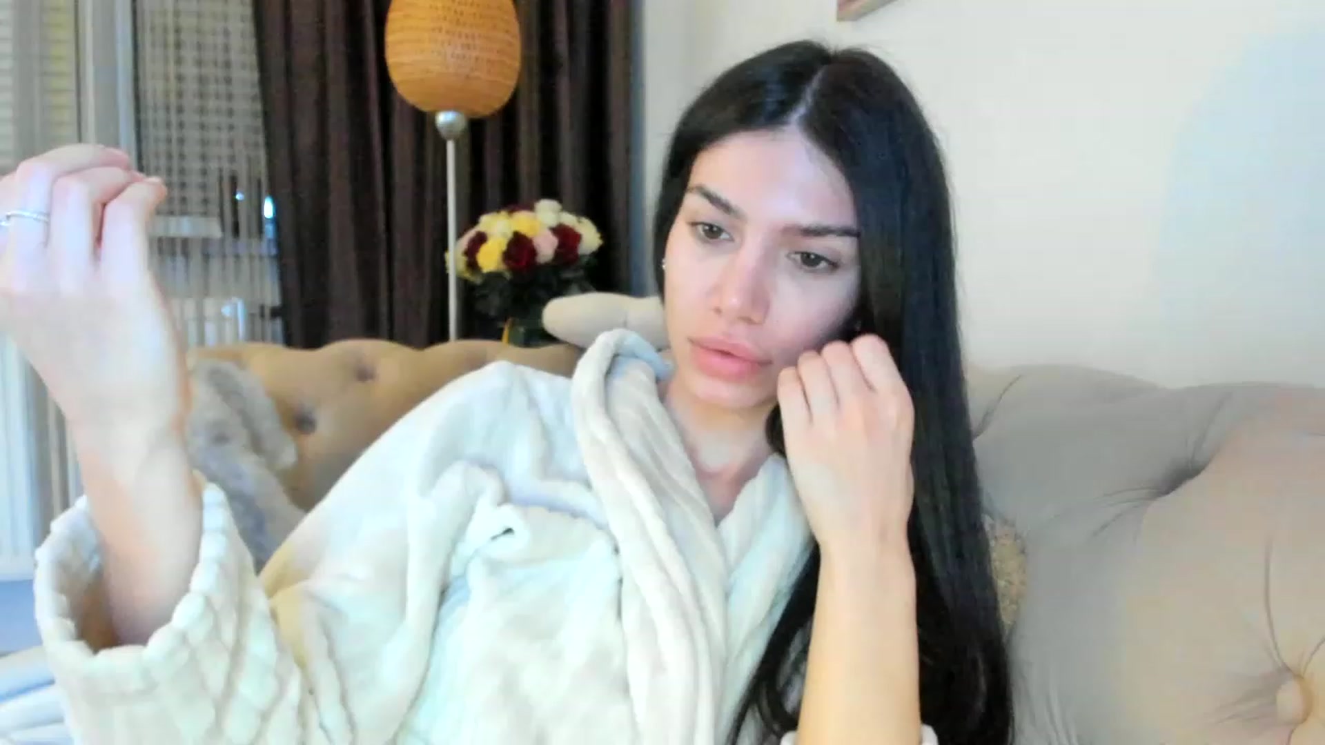 Gallery image thumbnail from Bee_Bee's myfreecams stream on, 04/16/2023, 22:47 image 7 of 20