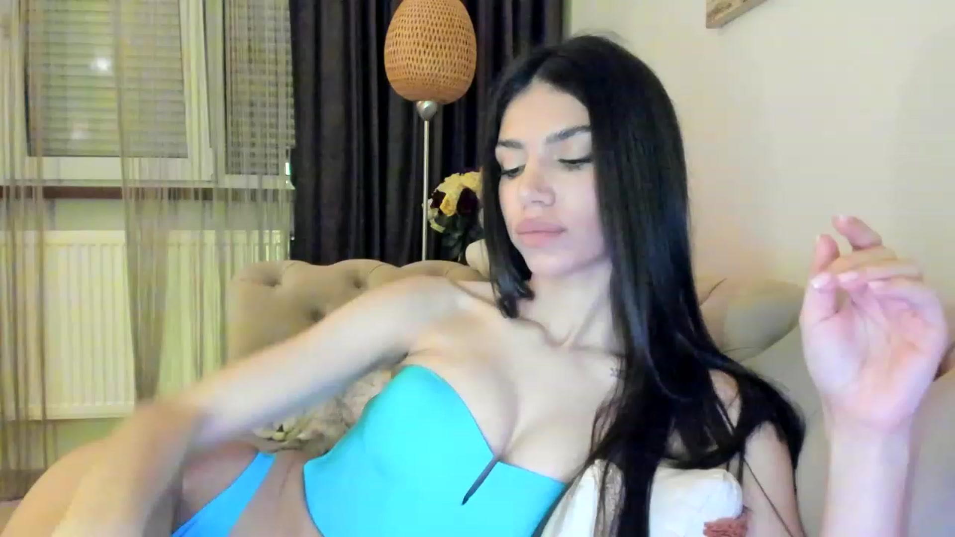 Gallery image thumbnail from Bee_Bee's myfreecams stream on, 04/20/2023, 20:15 image 2 of 20