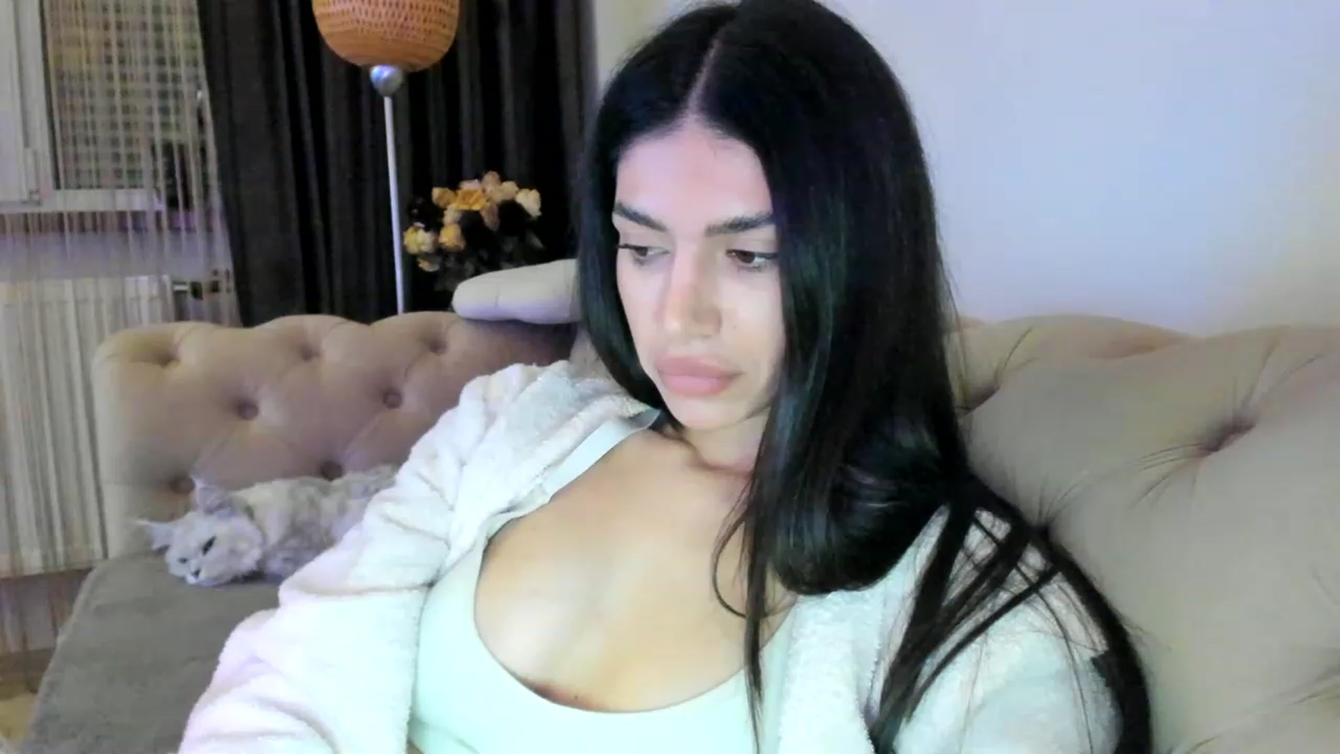 Gallery image thumbnail from Bee_Bee's myfreecams stream on, 04/26/2023, 21:32 image 11 of 20