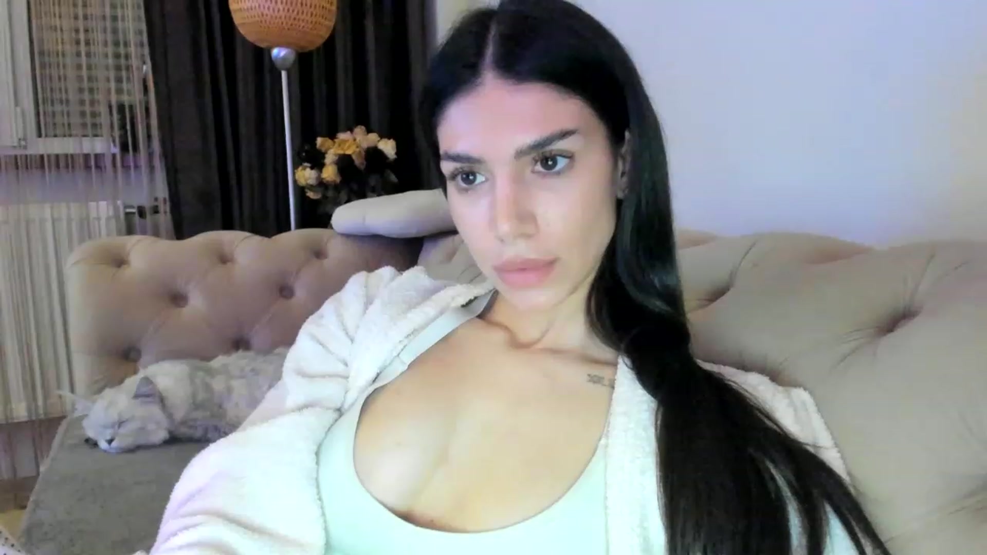 Gallery image thumbnail from Bee_Bee's myfreecams stream on, 04/26/2023, 21:32 image 12 of 20