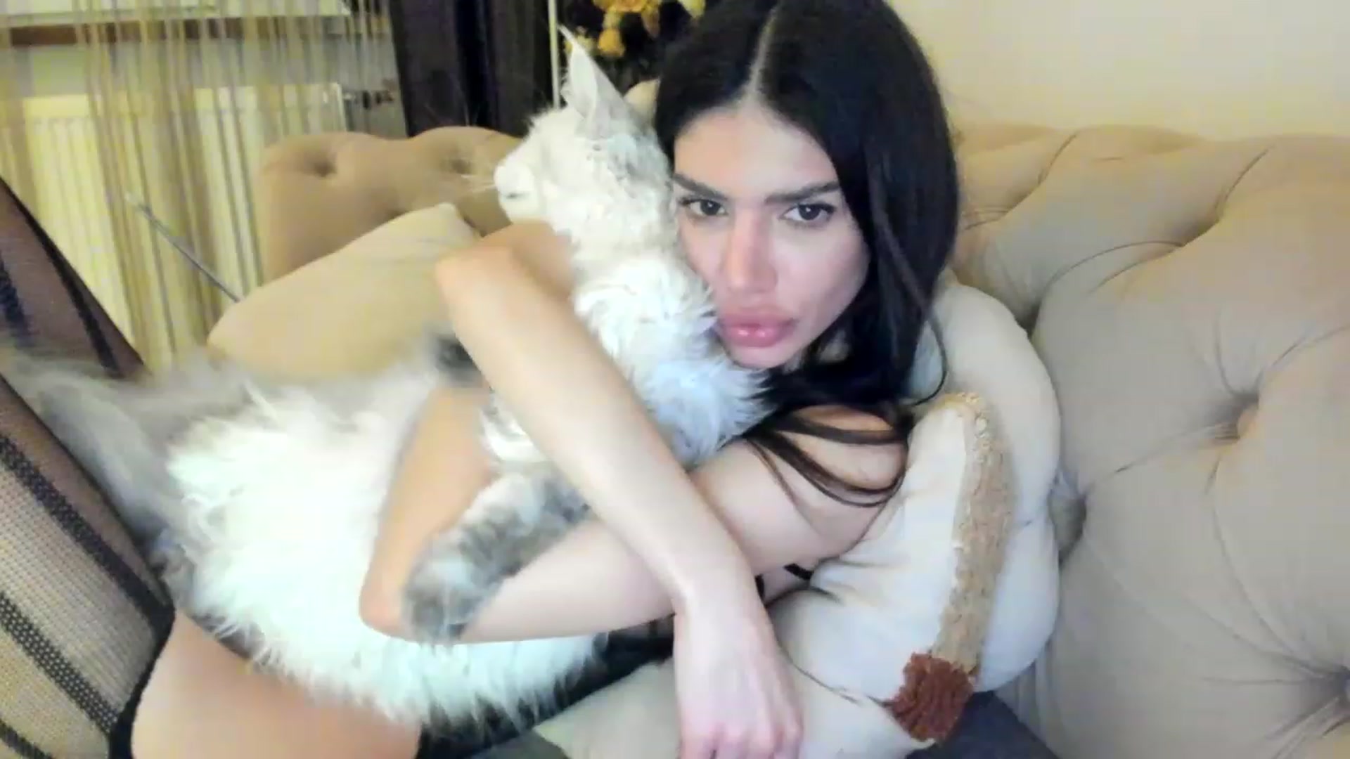 Gallery image thumbnail from Bee_Bee's myfreecams stream on, 04/28/2023, 22:58 image 15 of 20
