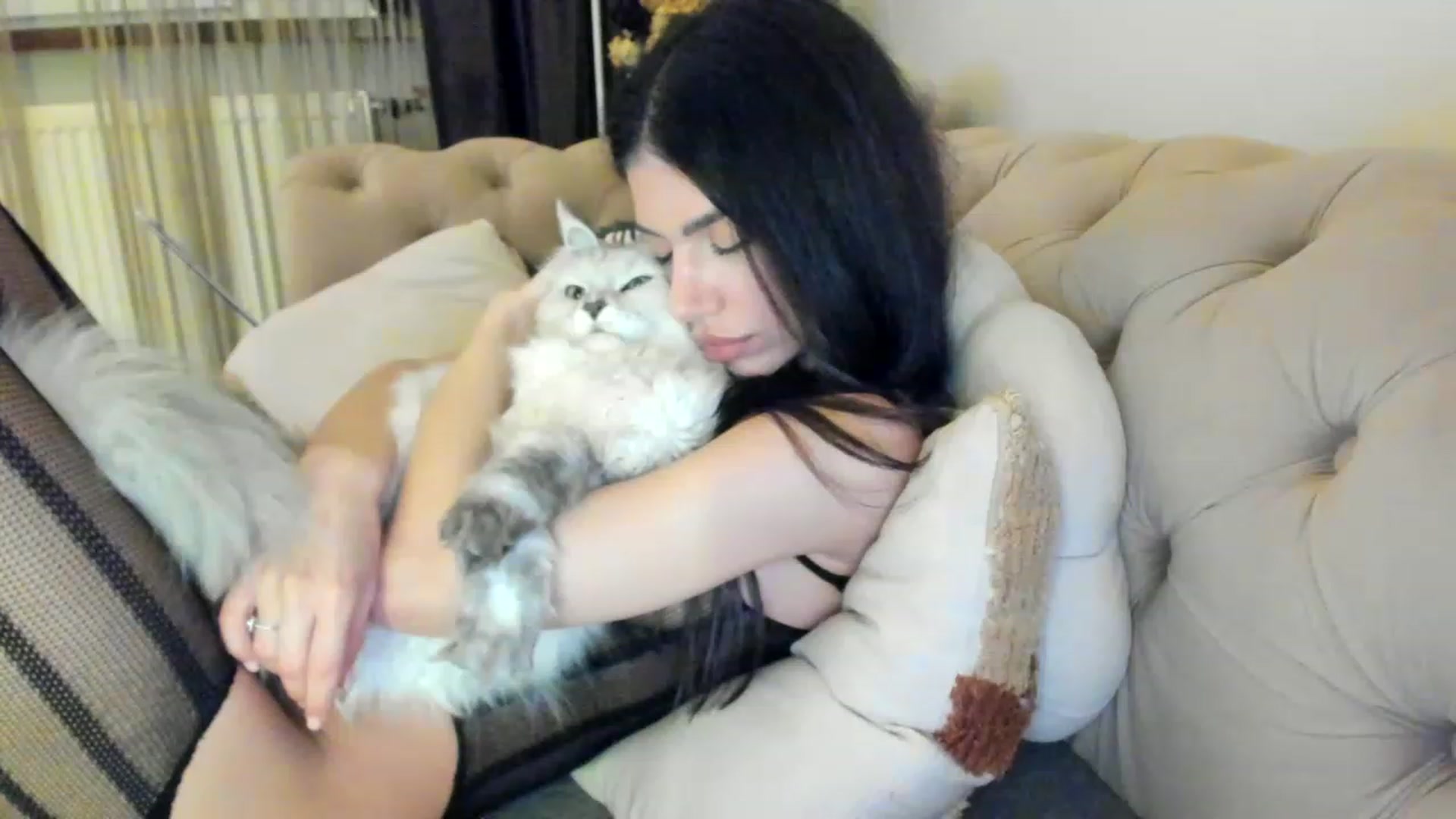 Gallery image thumbnail from Bee_Bee's myfreecams stream on, 04/28/2023, 22:58 image 14 of 20