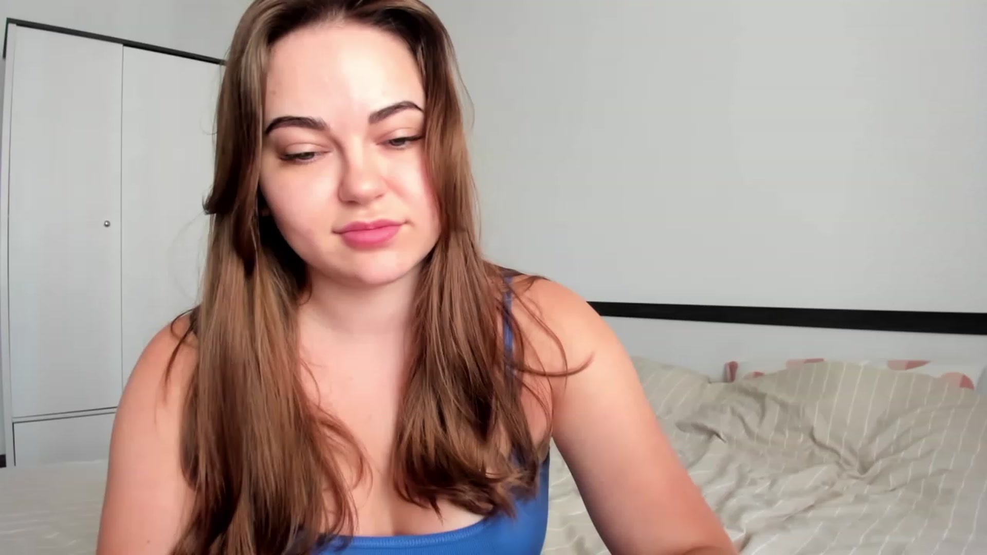 Gallery image thumbnail from Bee_Day_Month's myfreecams stream on, 06/14/2023, 13:04 image 10 of 20