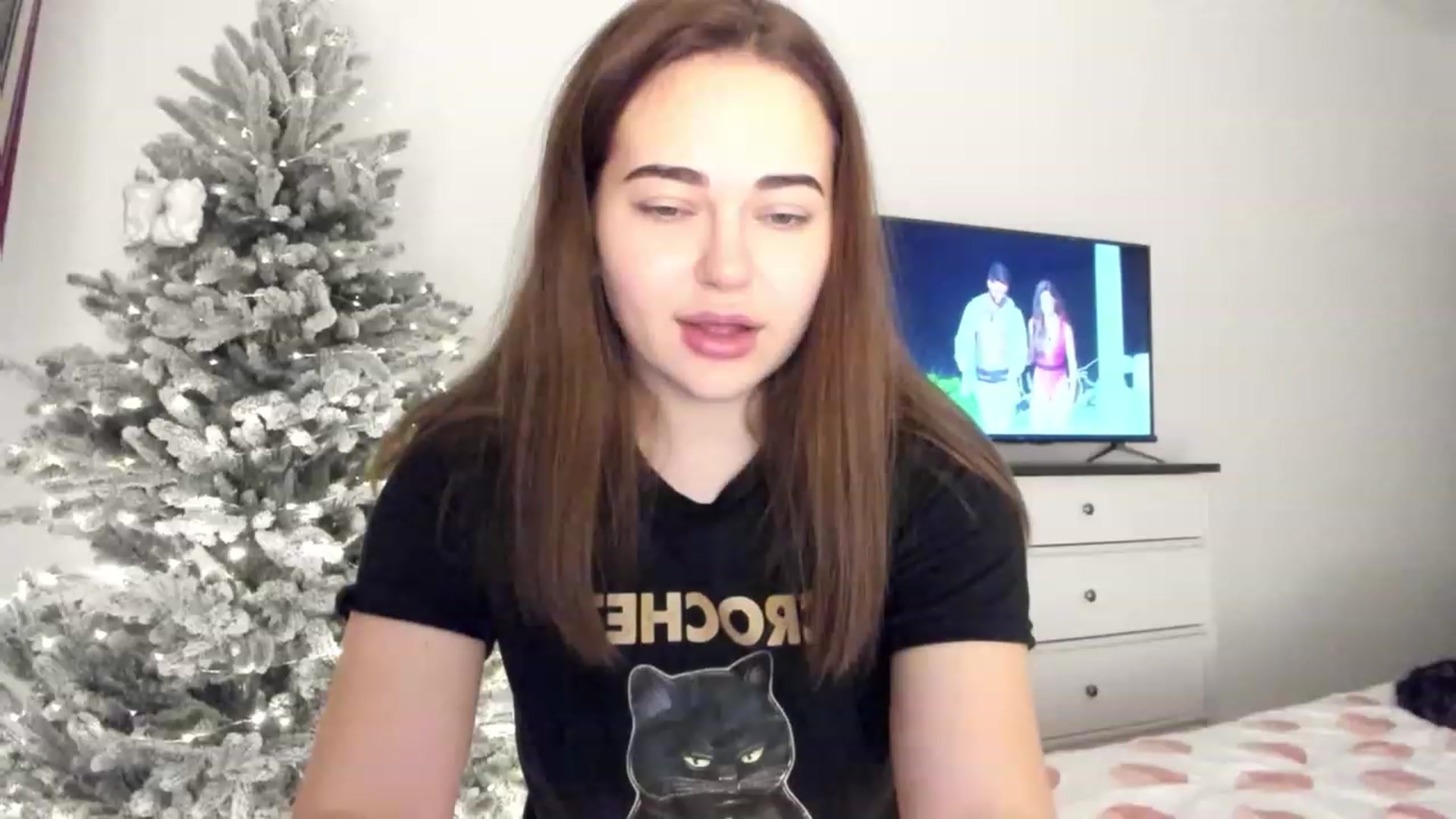 Gallery image thumbnail from Bee_Sweety_'s myfreecams stream on, 12/26/2022, 16:04 image 12 of 20