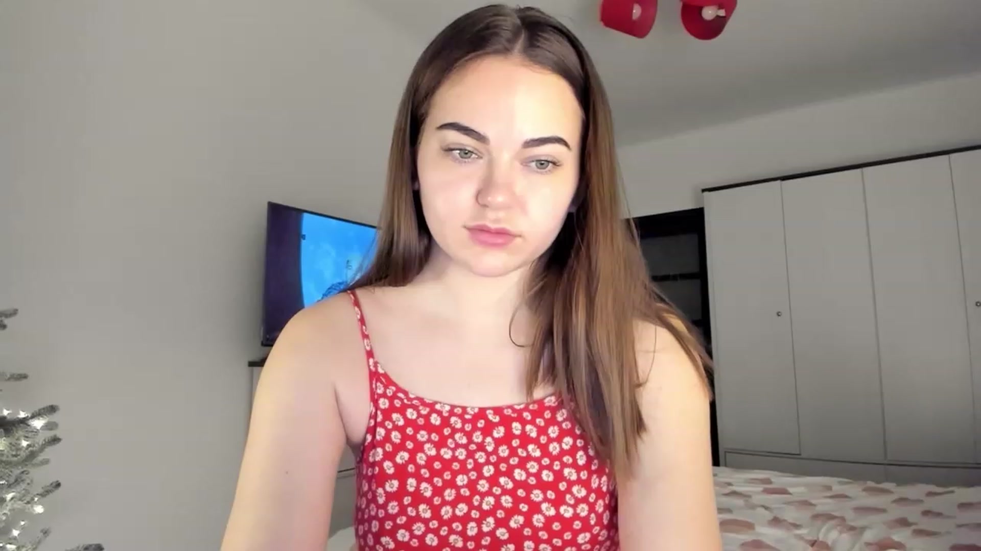 Gallery image thumbnail from Bee_Sweety_'s myfreecams stream on, 12/27/2022, 16:09 image 10 of 20