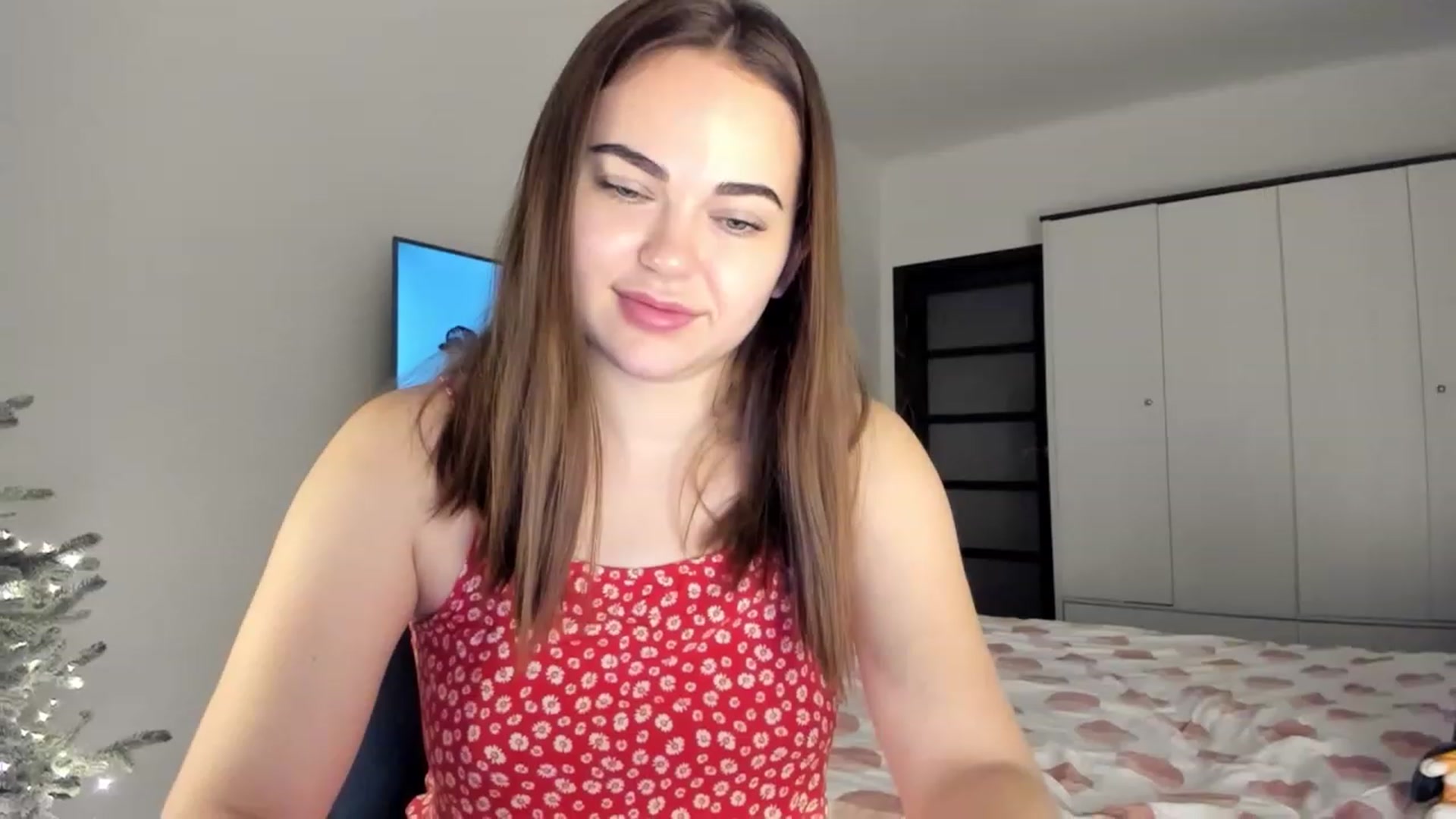 Gallery image thumbnail from Bee_Sweety_'s myfreecams stream on, 12/27/2022, 16:09 image 8 of 20