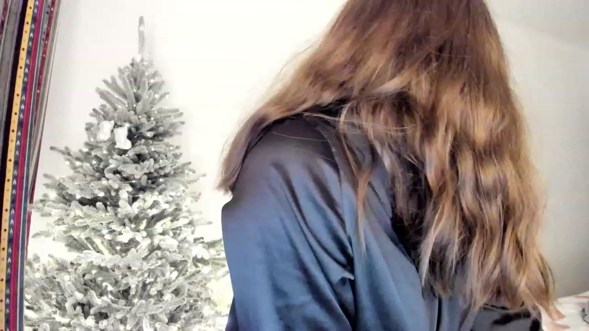 Gallery image thumbnail from Bee_Sweety_'s myfreecams stream on, 12/29/2022, 13:36 image 5 of 20