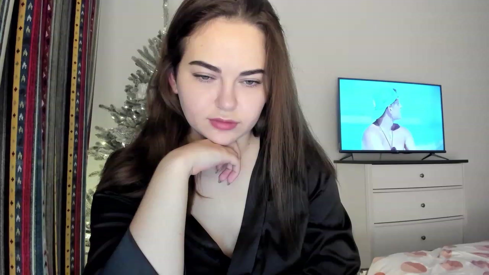 Gallery image thumbnail from Bee_Sweety_'s myfreecams stream on, 12/29/2022, 14:30 image 7 of 20