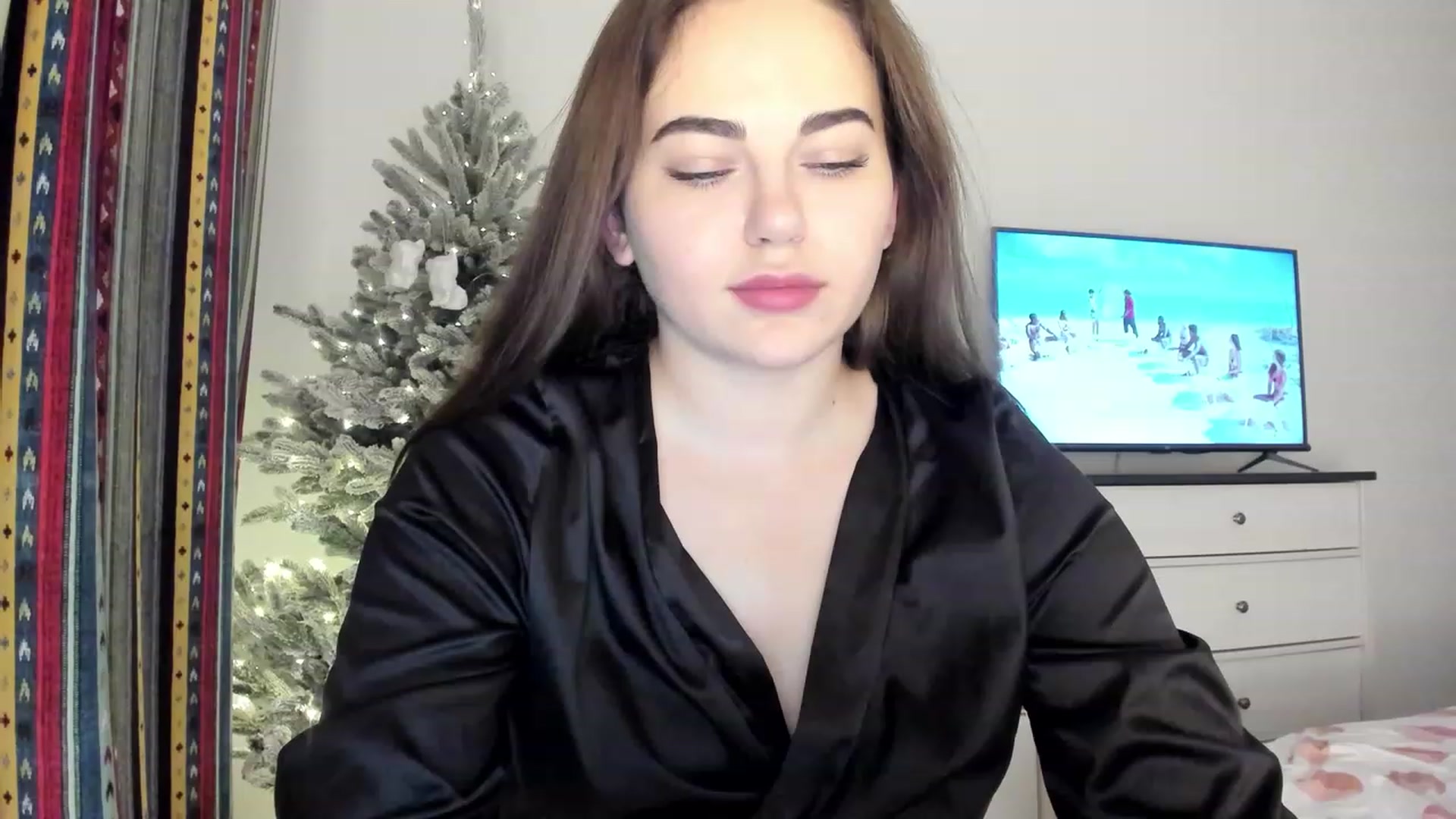Gallery image thumbnail from Bee_Sweety_'s myfreecams stream on, 12/29/2022, 14:30 image 3 of 20