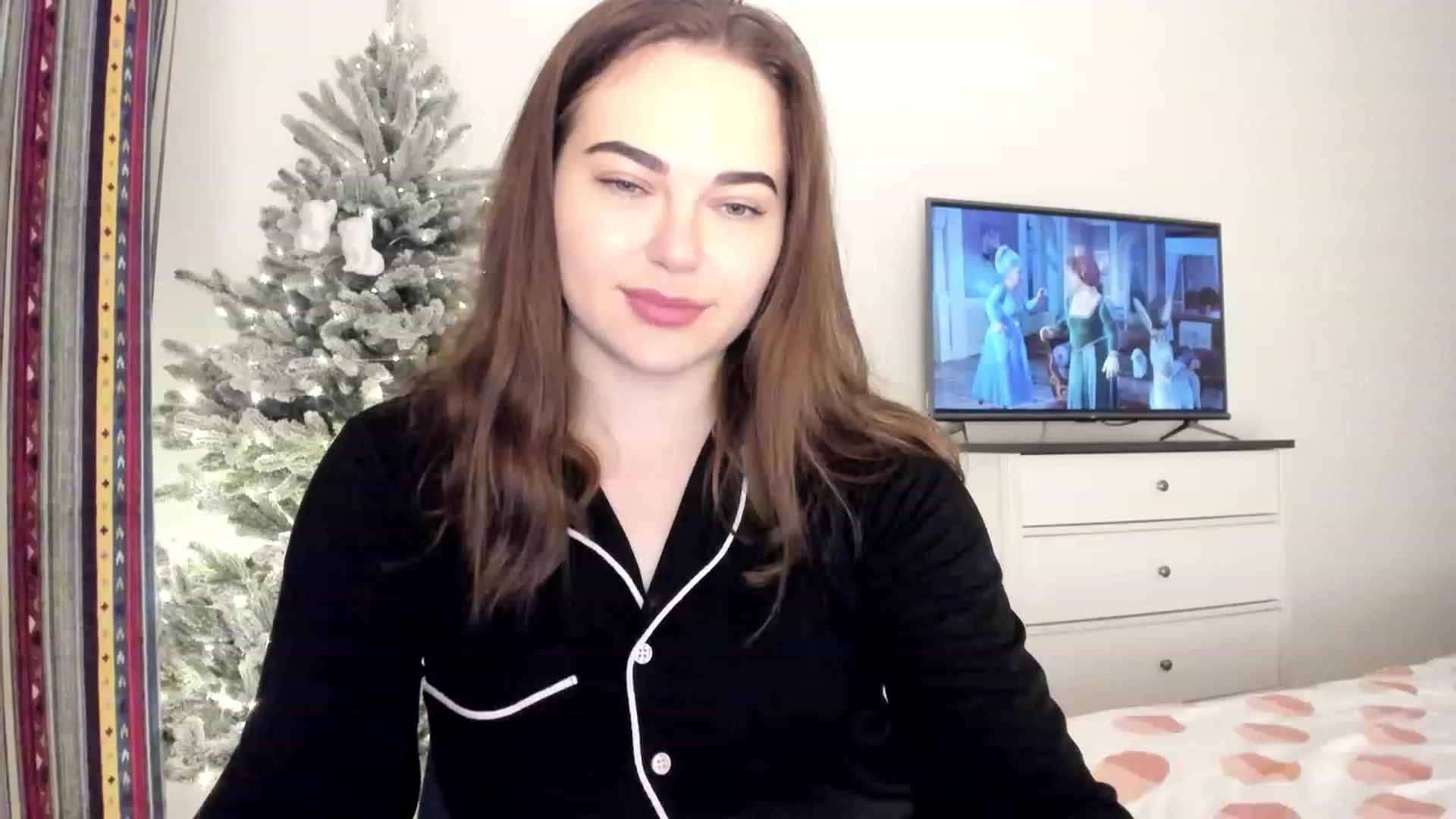 Gallery image thumbnail from Bee_Sweety_'s myfreecams stream on, 12/30/2022, 15:55 image 5 of 20