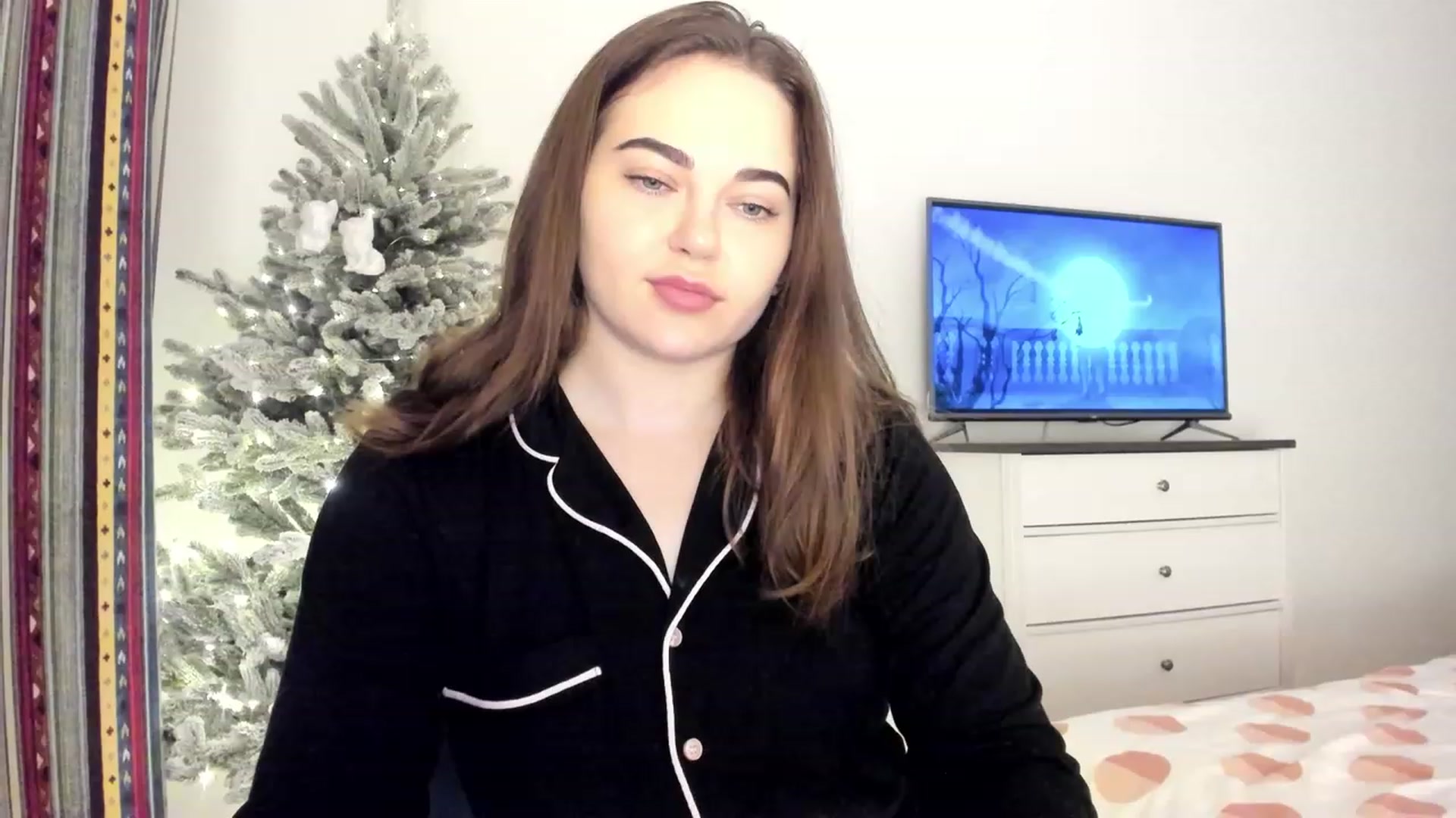 Gallery image thumbnail from Bee_Sweety_'s myfreecams stream on, 12/30/2022, 15:55 image 10 of 20