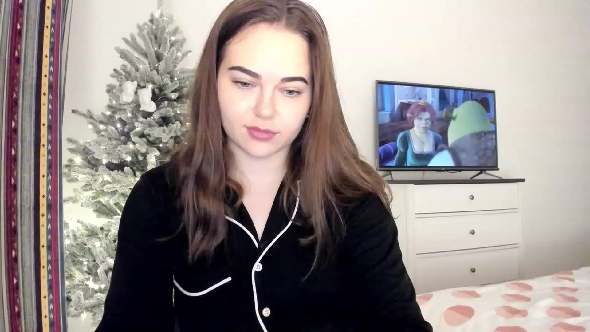 Gallery image thumbnail from Bee_Sweety_'s myfreecams stream on, 12/30/2022, 15:55 image 6 of 20