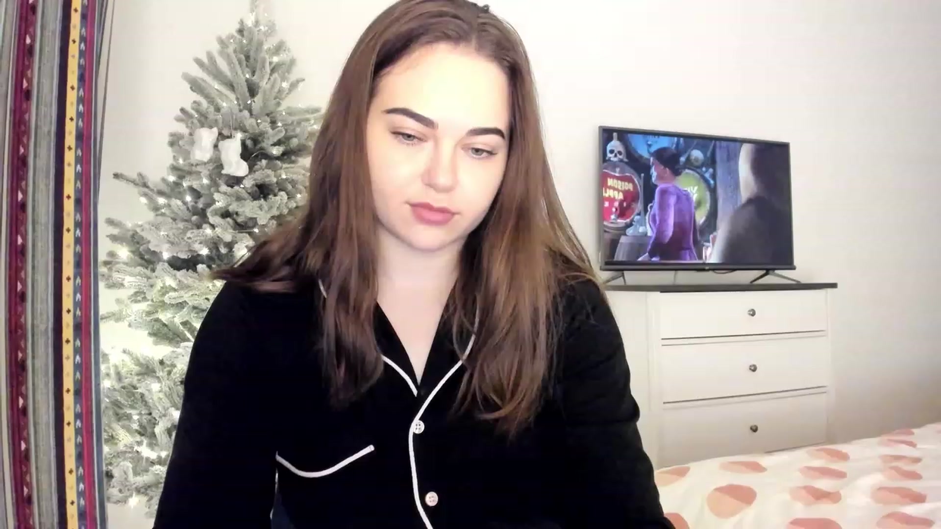 Gallery image thumbnail from Bee_Sweety_'s myfreecams stream on, 12/30/2022, 15:55 image 11 of 20