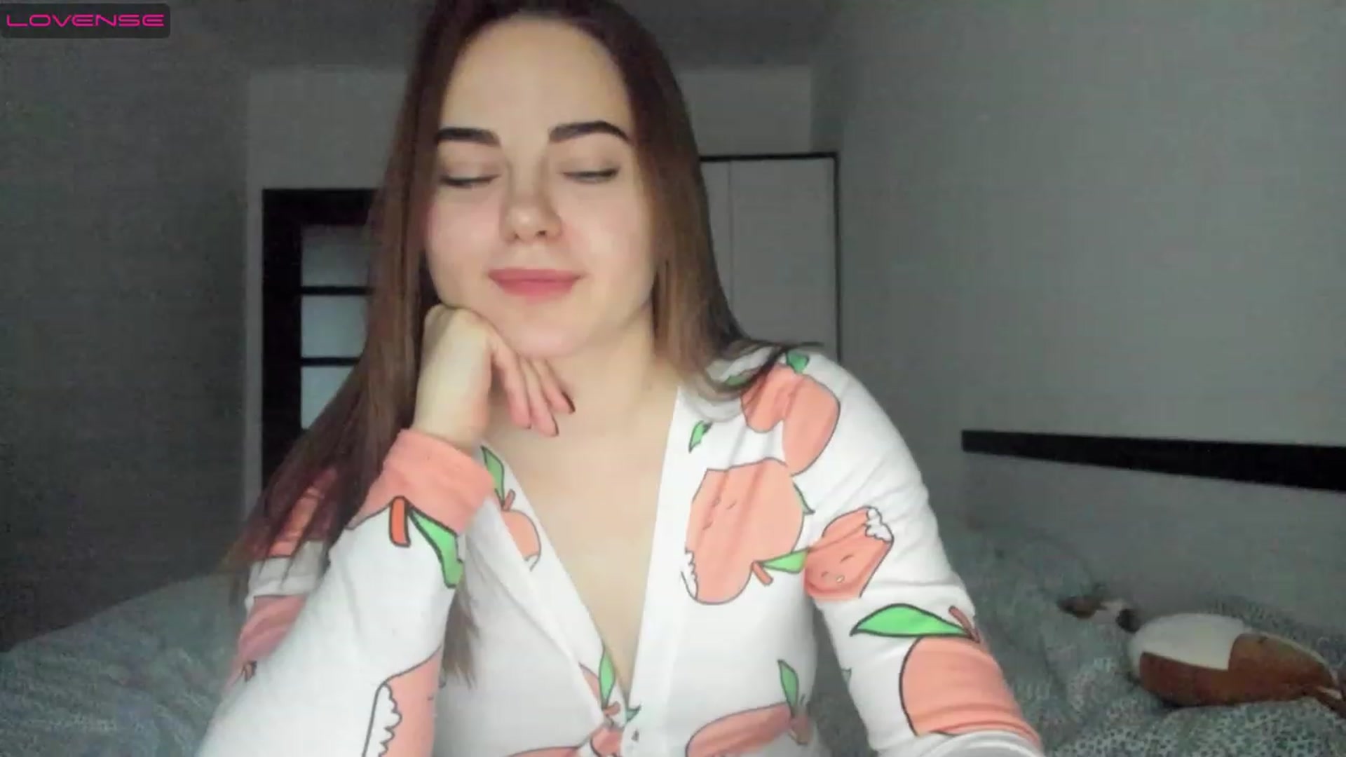 Gallery image thumbnail from Bee_Sweety_'s myfreecams stream on, 02/01/2023, 14:32 image 9 of 20