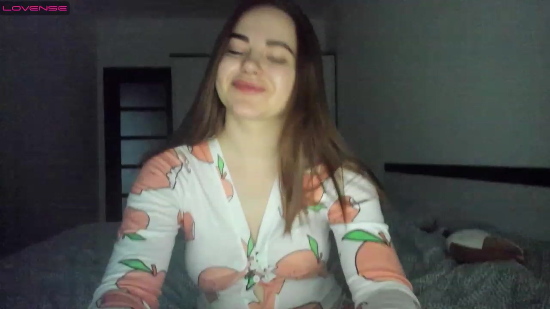 Gallery image thumbnail from Bee_Sweety_'s myfreecams stream on, 02/01/2023, 14:32 image 18 of 20