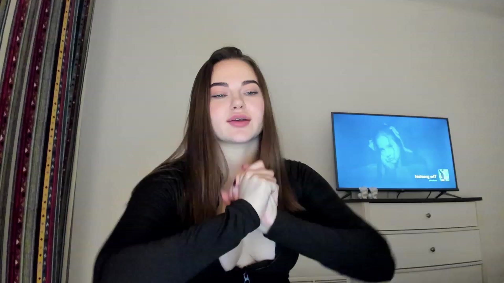 Gallery image thumbnail from Bee_Sweety_'s myfreecams stream on, 02/05/2023, 14:57 image 19 of 20