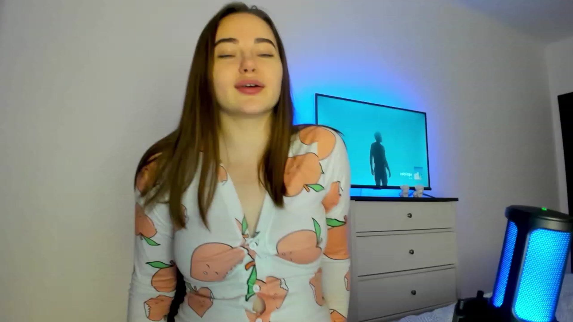 Gallery image thumbnail from Bee_Sweety_'s myfreecams stream on, 02/17/2023, 16:39 image 5 of 20