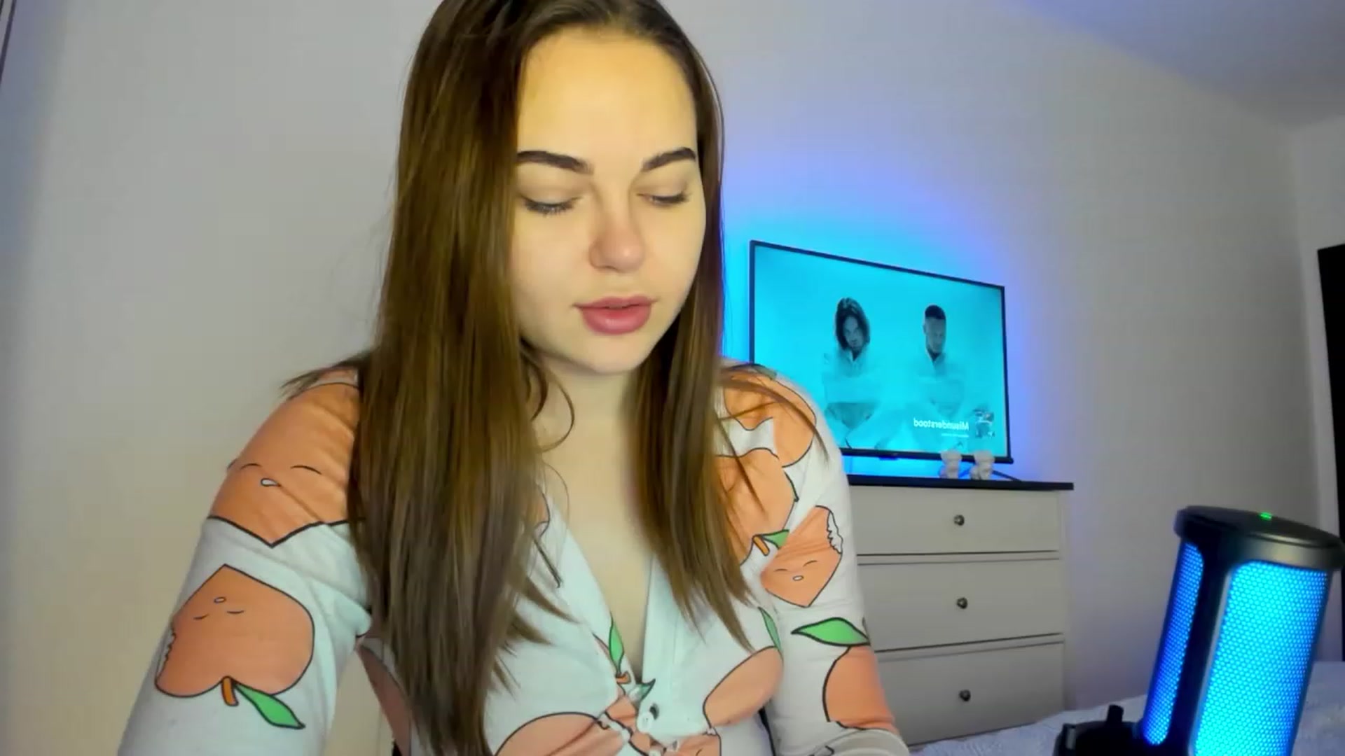 Gallery image thumbnail from Bee_Sweety_'s myfreecams stream on, 02/17/2023, 16:39 image 16 of 20
