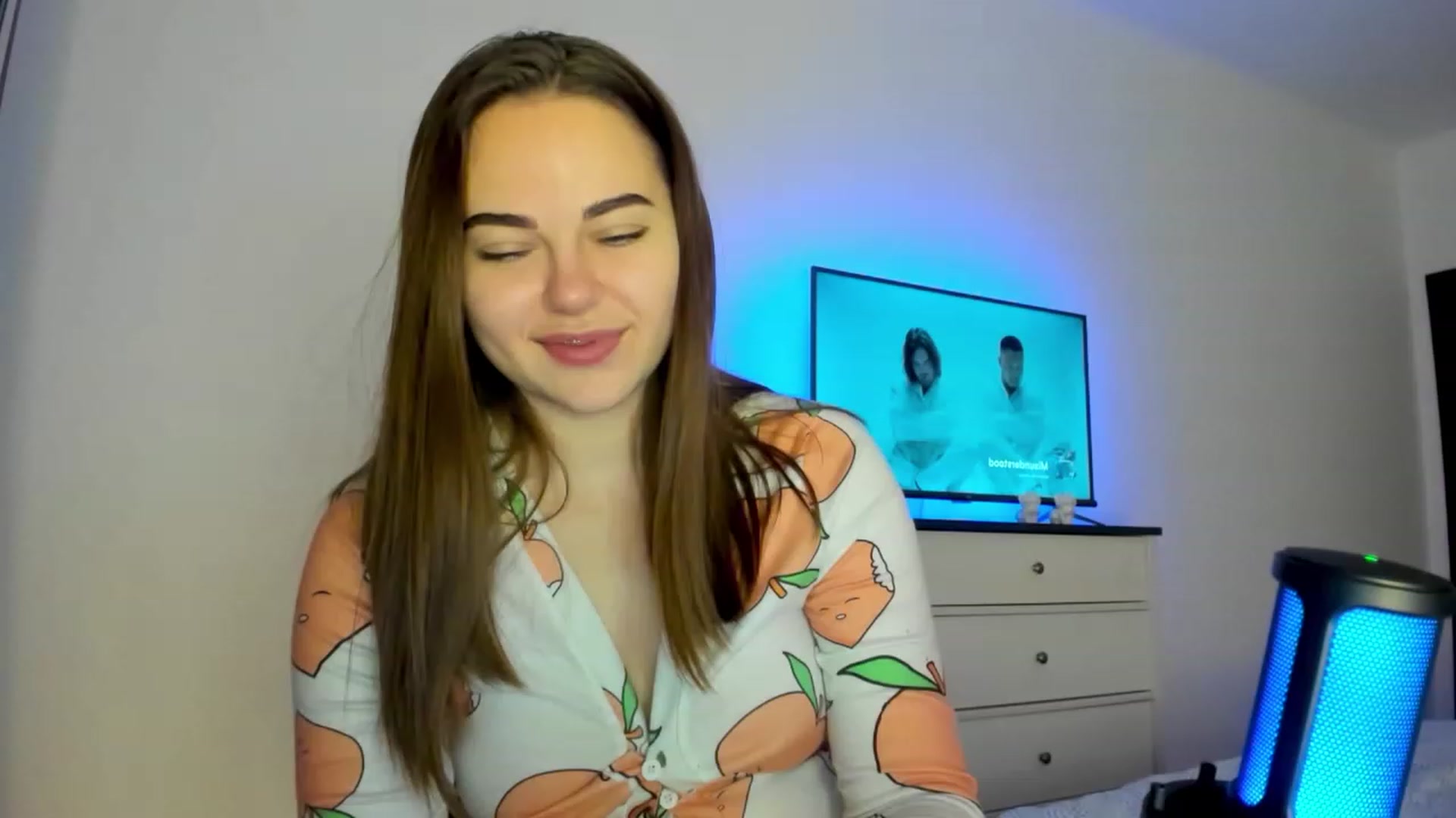 Gallery image thumbnail from Bee_Sweety_'s myfreecams stream on, 02/17/2023, 16:39 image 17 of 20
