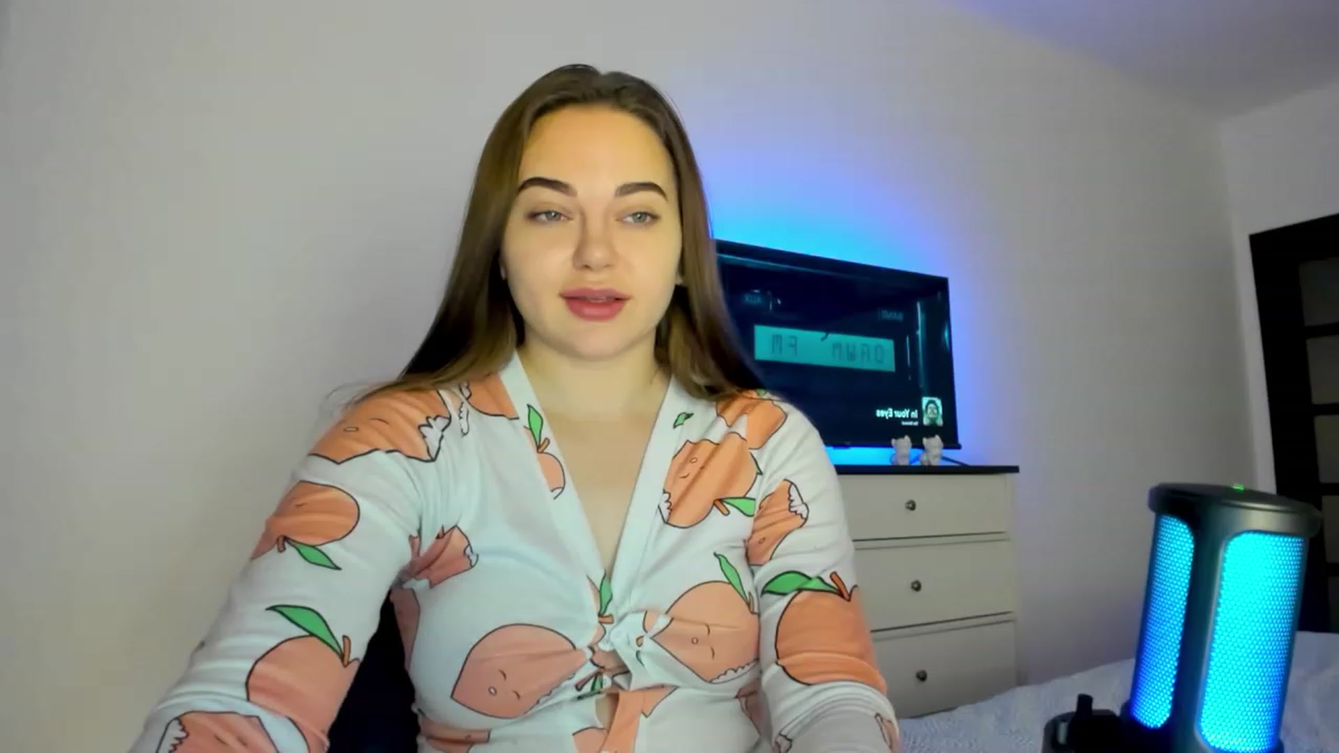 Gallery image thumbnail from Bee_Sweety_'s myfreecams stream on, 02/17/2023, 17:37 image 15 of 20