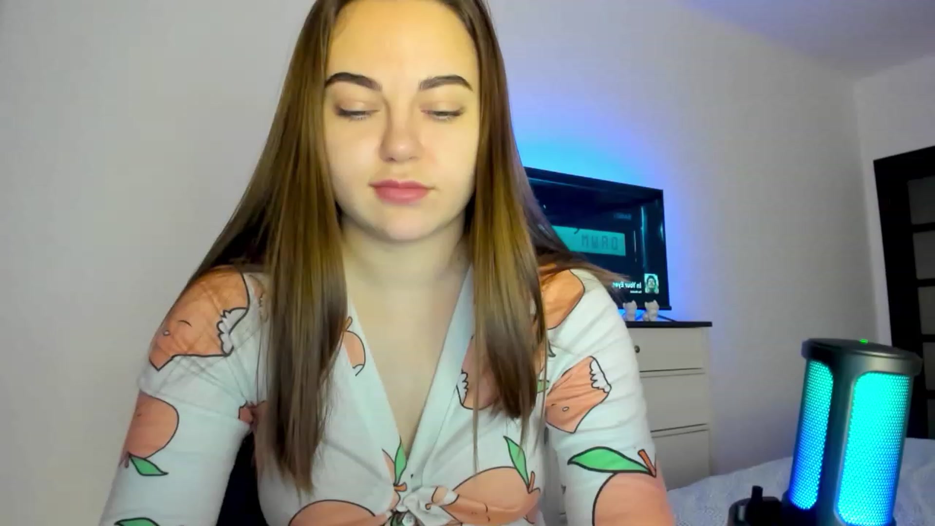 Gallery image thumbnail from Bee_Sweety_'s myfreecams stream on, 02/17/2023, 17:37 image 14 of 20