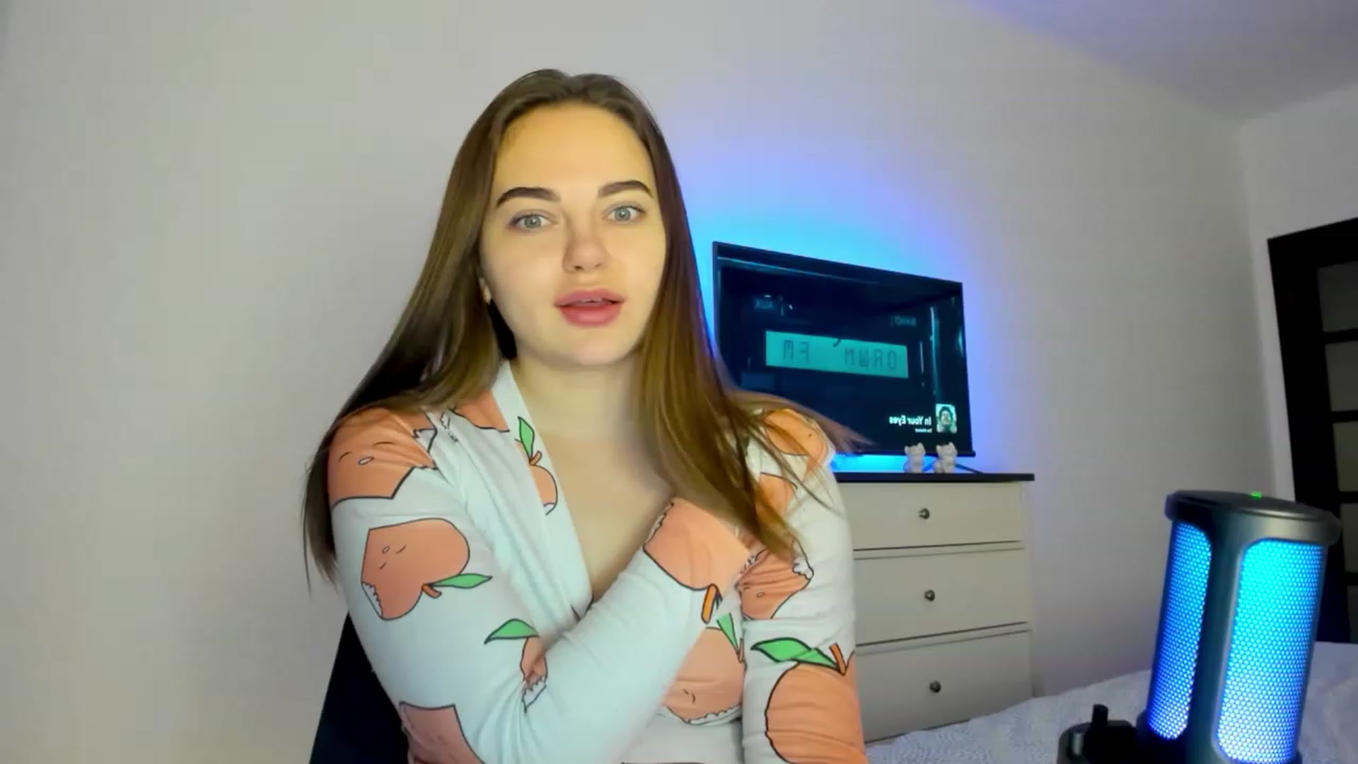 Gallery image thumbnail from Bee_Sweety_'s myfreecams stream on, 02/17/2023, 17:37 image 16 of 20