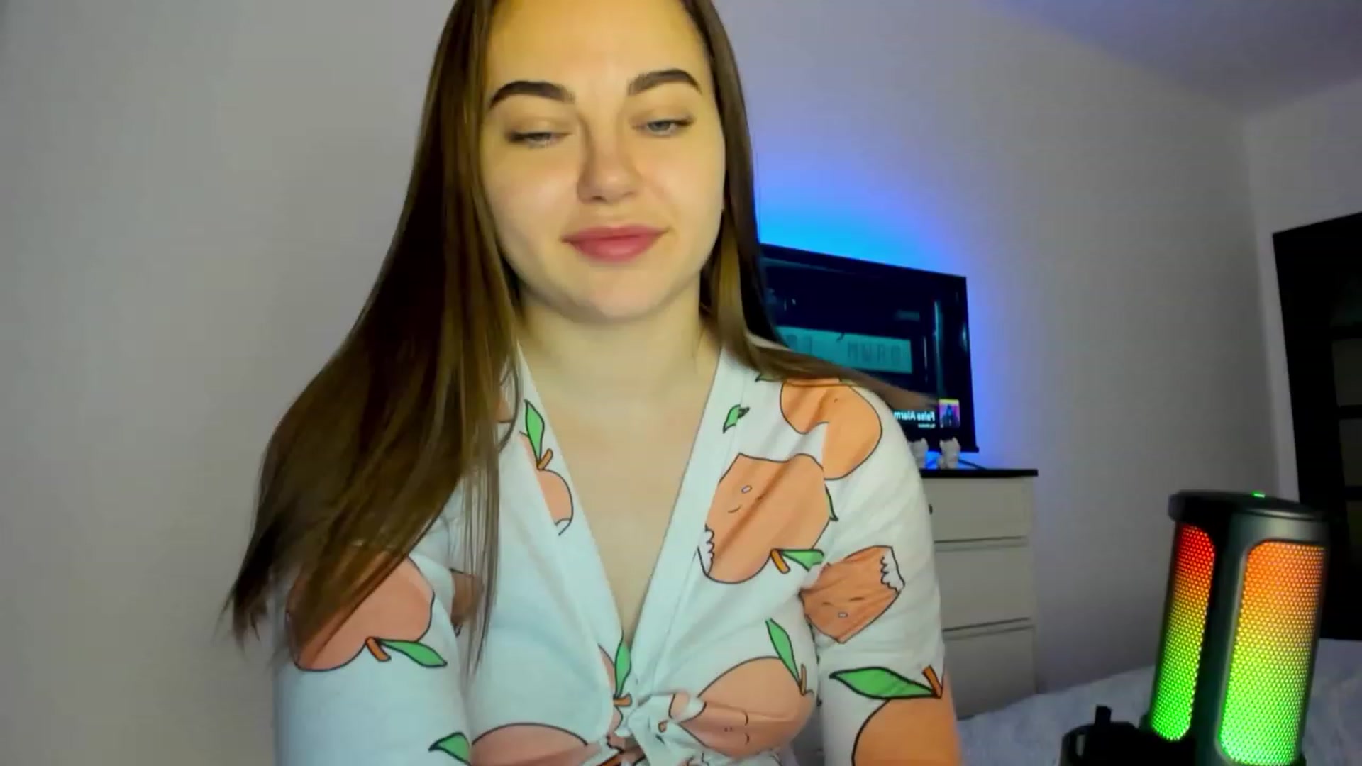 Gallery image thumbnail from Bee_Sweety_'s myfreecams stream on, 02/17/2023, 17:37 image 9 of 20