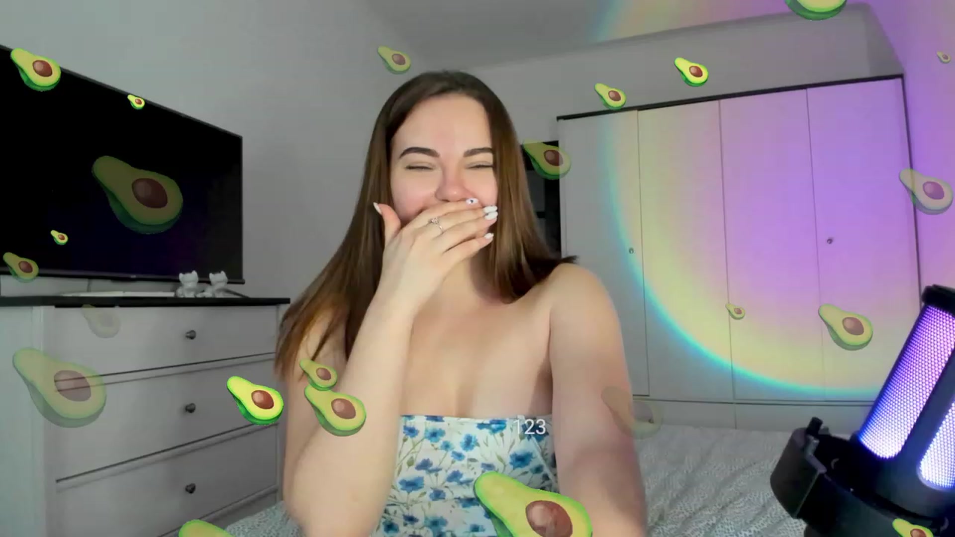 Gallery image thumbnail from Bee_Sweety_'s myfreecams stream on, 02/18/2023, 14:01 image 19 of 20