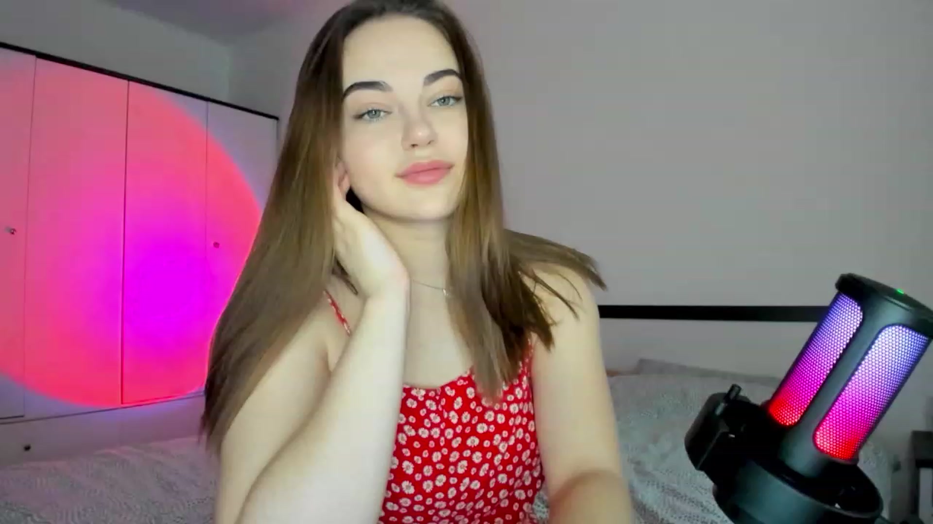 Gallery image thumbnail from Bee_Sweety_'s myfreecams stream on, 02/19/2023, 13:34 image 19 of 20