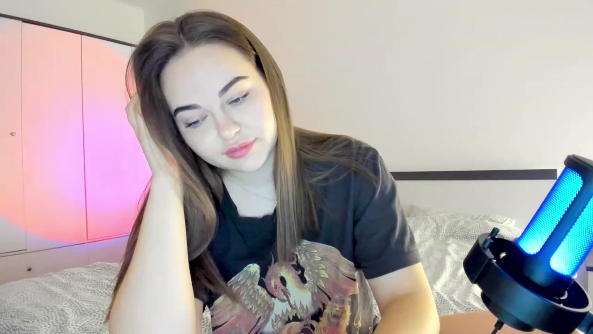 Gallery image thumbnail from Bee_Sweety_'s myfreecams stream on, 02/19/2023, 14:58 image 11 of 20