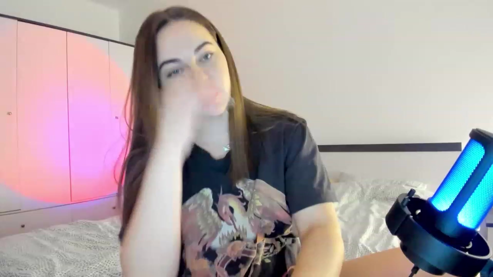Gallery image thumbnail from Bee_Sweety_'s myfreecams stream on, 02/19/2023, 14:58 image 10 of 20