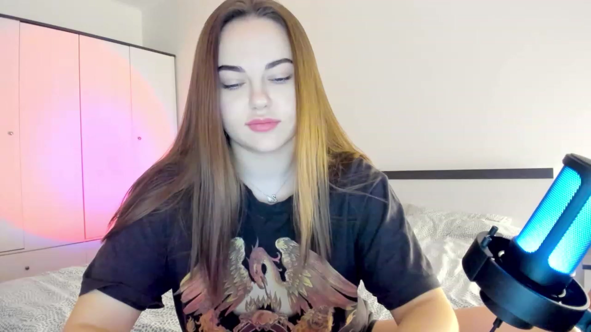 Gallery image thumbnail from Bee_Sweety_'s myfreecams stream on, 02/19/2023, 14:58 image 7 of 20