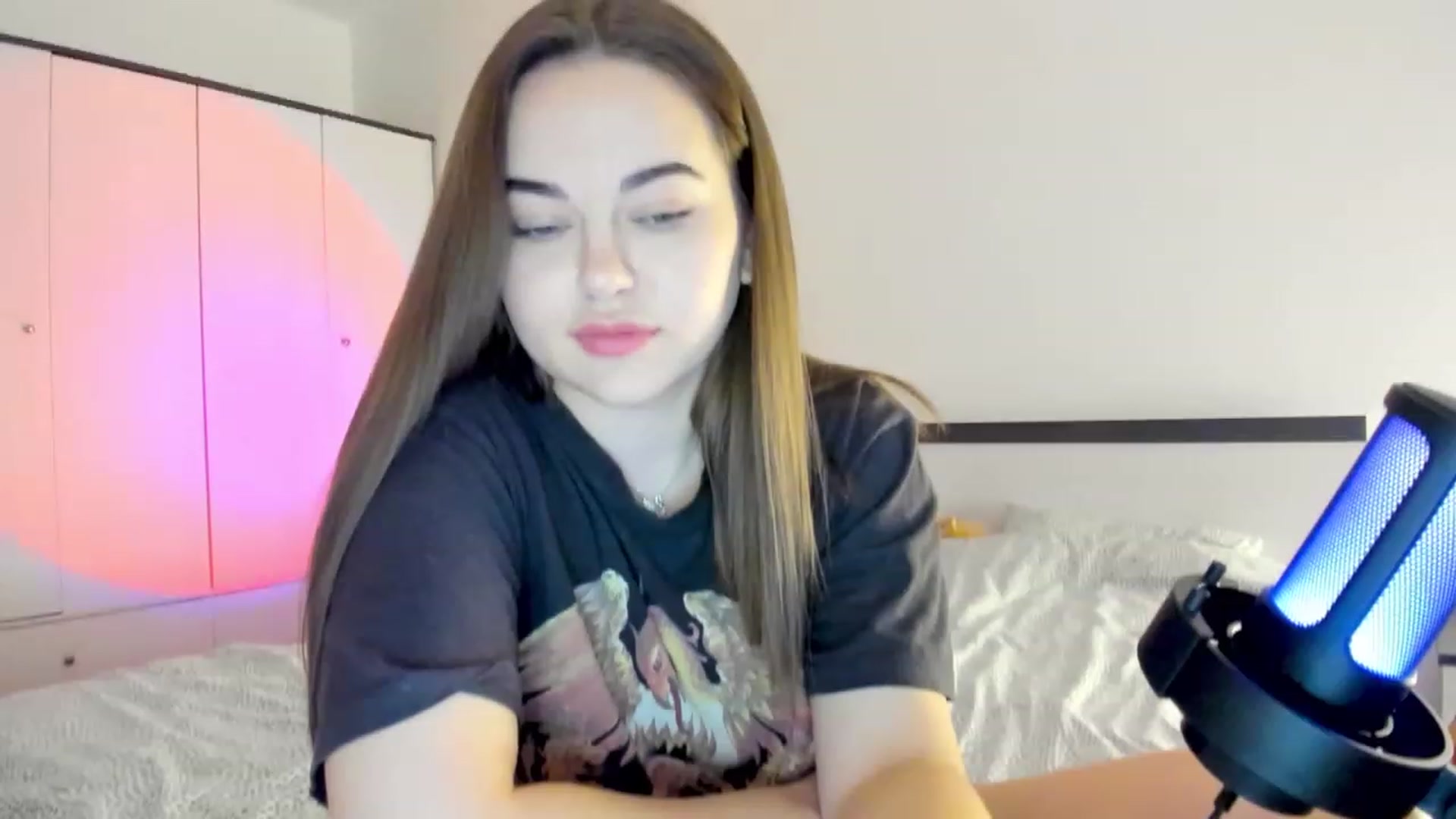 Gallery image thumbnail from Bee_Sweety_'s myfreecams stream on, 02/19/2023, 14:58 image 8 of 20