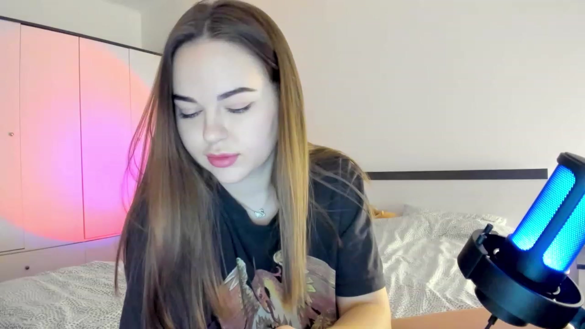 Gallery image thumbnail from Bee_Sweety_'s myfreecams stream on, 02/19/2023, 14:58 image 9 of 20