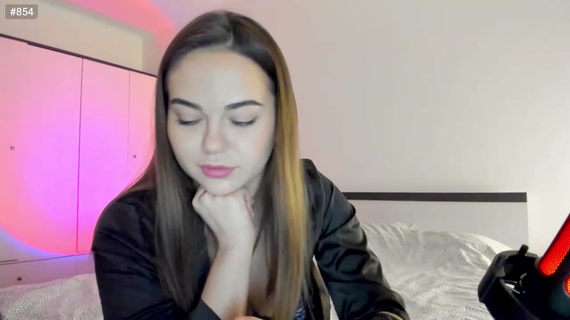 Gallery image thumbnail from Bee_Sweety_'s myfreecams stream on, 02/22/2023, 16:59 image 9 of 20
