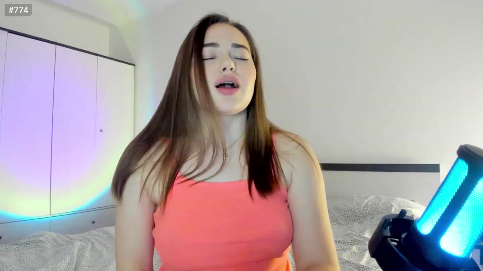 Gallery image thumbnail from Bee_Sweety_'s myfreecams stream on, 02/24/2023, 16:14 image 10 of 20