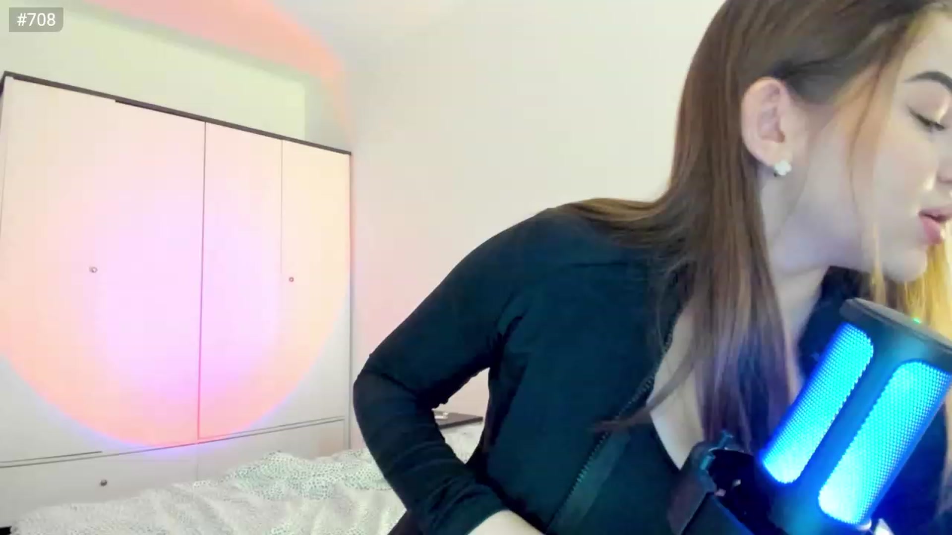 Gallery image thumbnail from Bee_Sweety_'s myfreecams stream on, 02/26/2023, 12:58 image 8 of 20