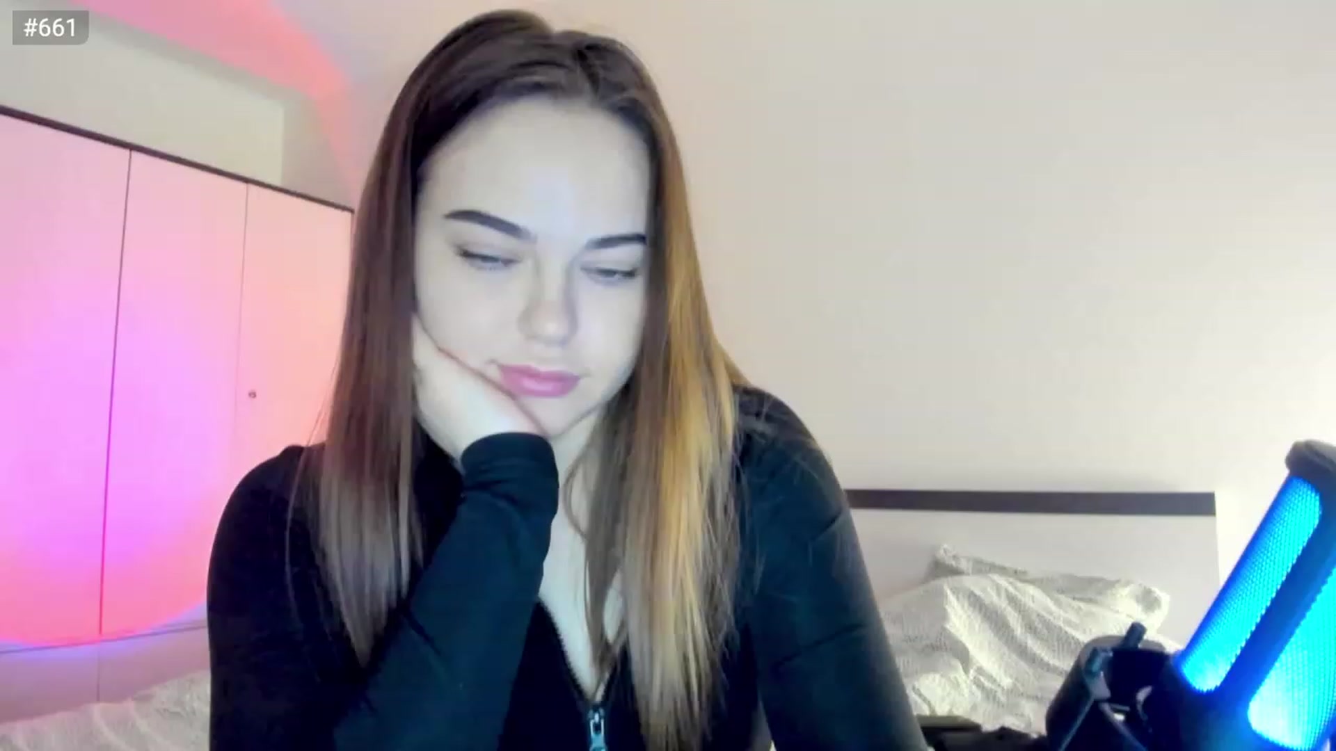Gallery image thumbnail from Bee_Sweety_'s myfreecams stream on, 02/26/2023, 15:31 image 7 of 20