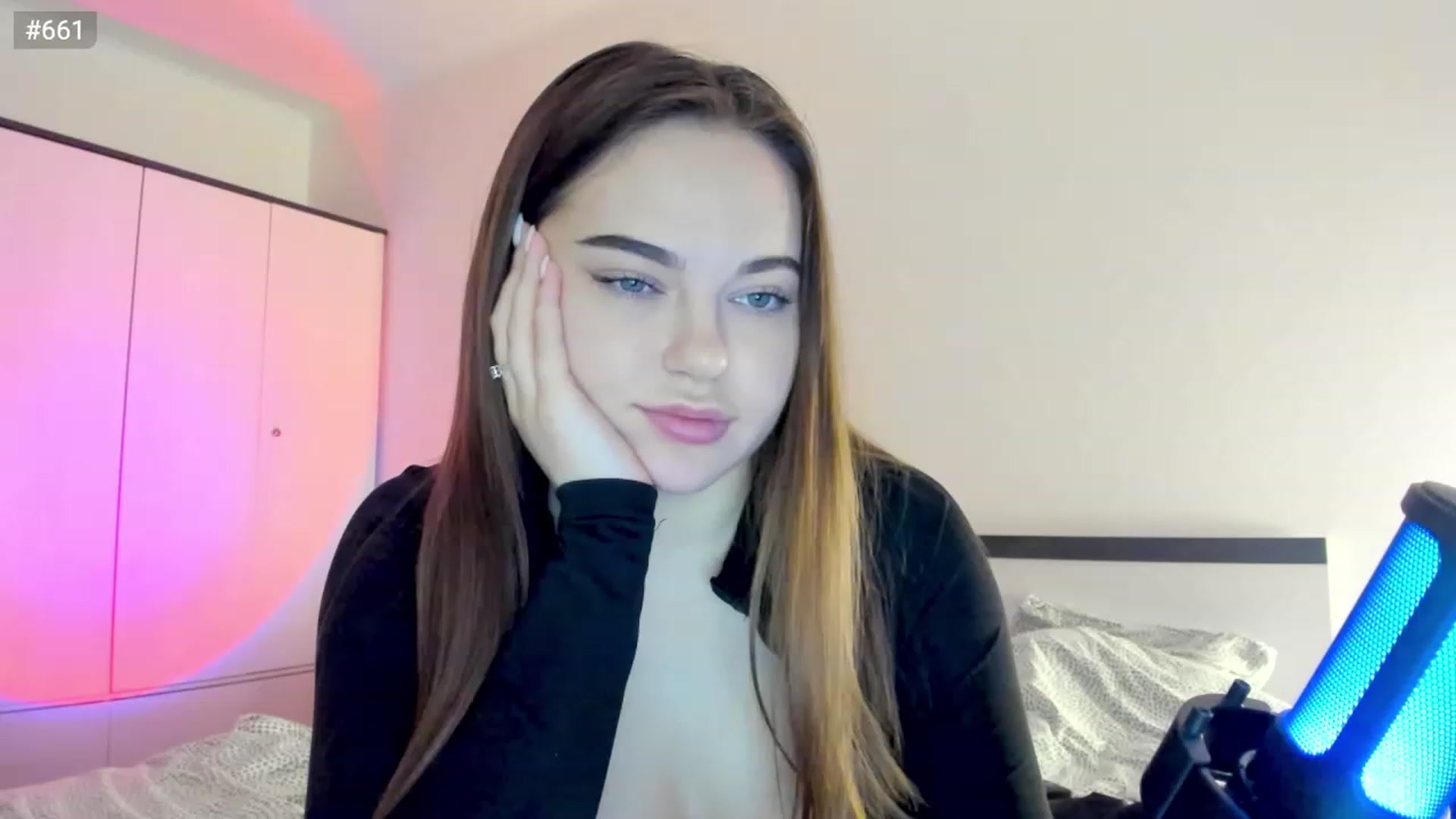 Gallery image thumbnail from Bee_Sweety_'s myfreecams stream on, 02/26/2023, 15:31 image 14 of 20