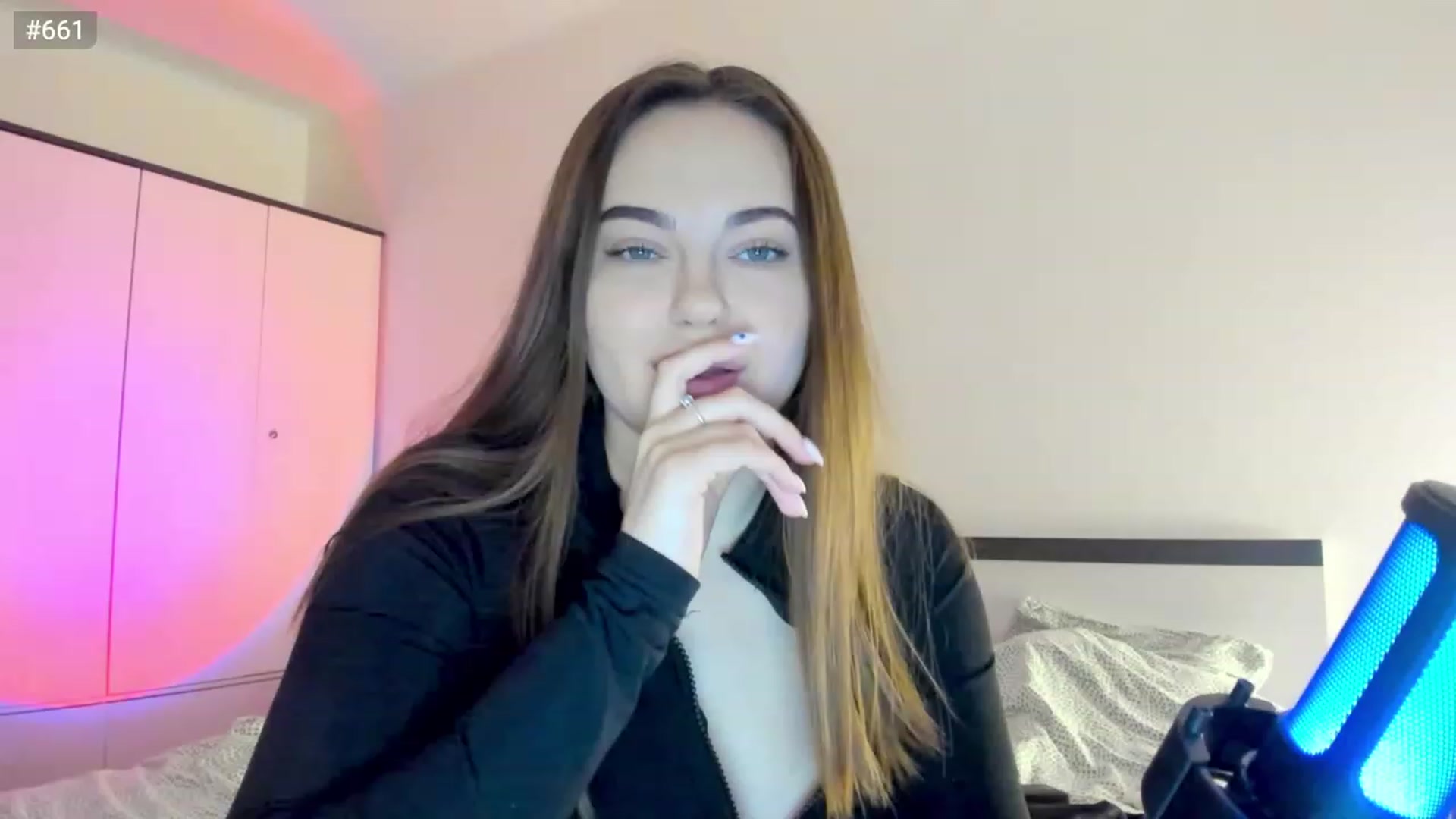 Gallery image thumbnail from Bee_Sweety_'s myfreecams stream on, 02/26/2023, 16:04 image 5 of 20