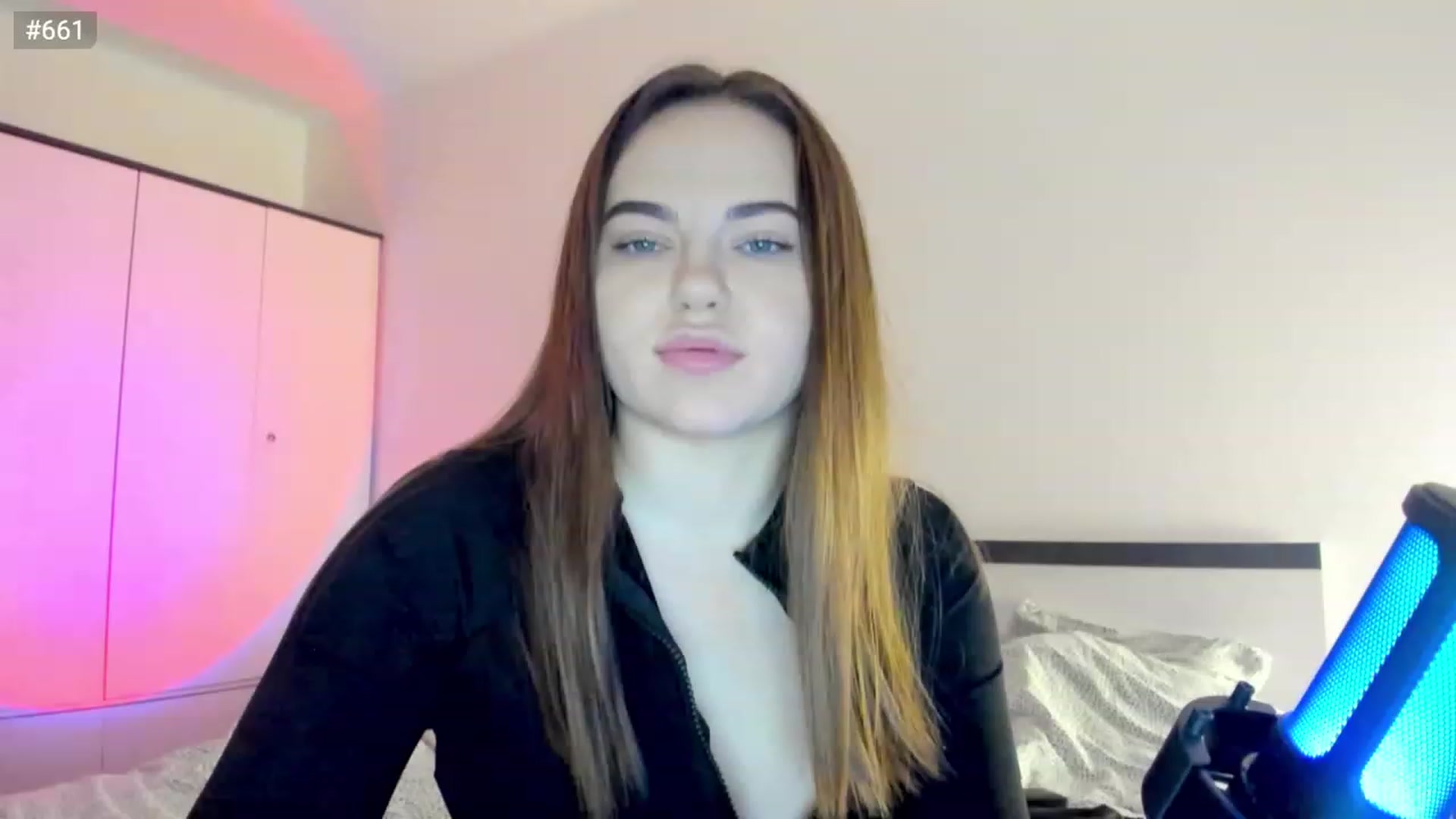 Gallery image thumbnail from Bee_Sweety_'s myfreecams stream on, 02/26/2023, 16:04 image 6 of 20