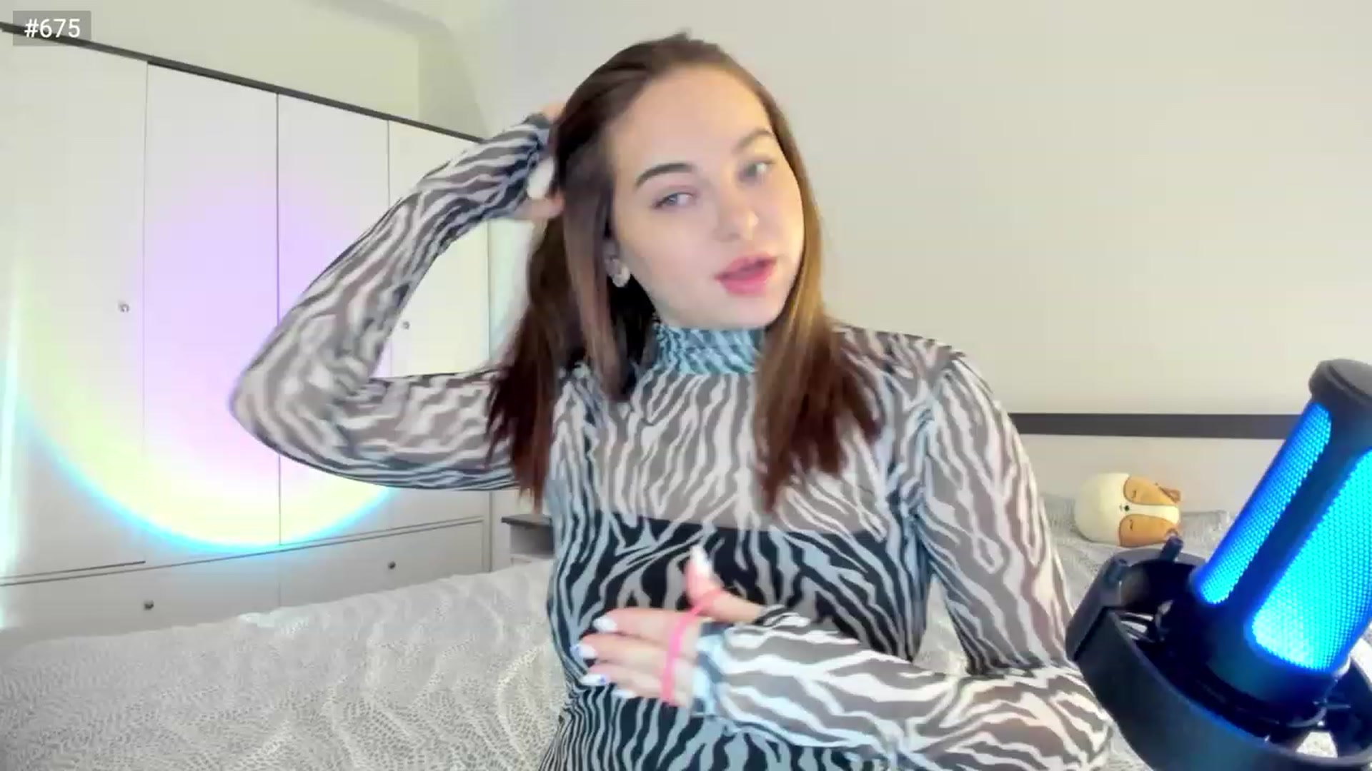 Gallery image thumbnail from Bee_Sweety_'s myfreecams stream on, 02/28/2023, 14:35 image 6 of 20