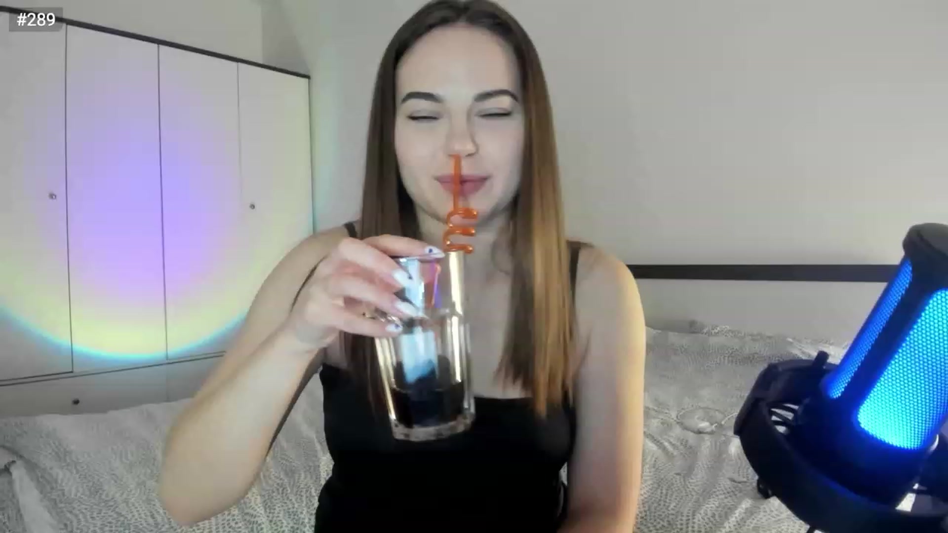 Gallery image thumbnail from Bee_Sweety_'s myfreecams stream on, 03/04/2023, 18:30 image 7 of 20