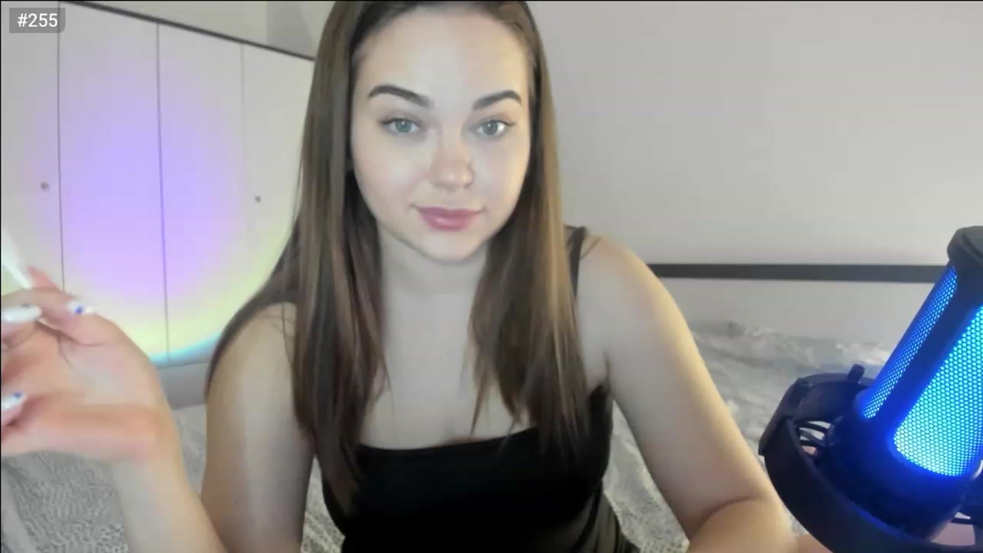 Gallery image thumbnail from Bee_Sweety_'s myfreecams stream on, 03/04/2023, 19:31 image 13 of 20