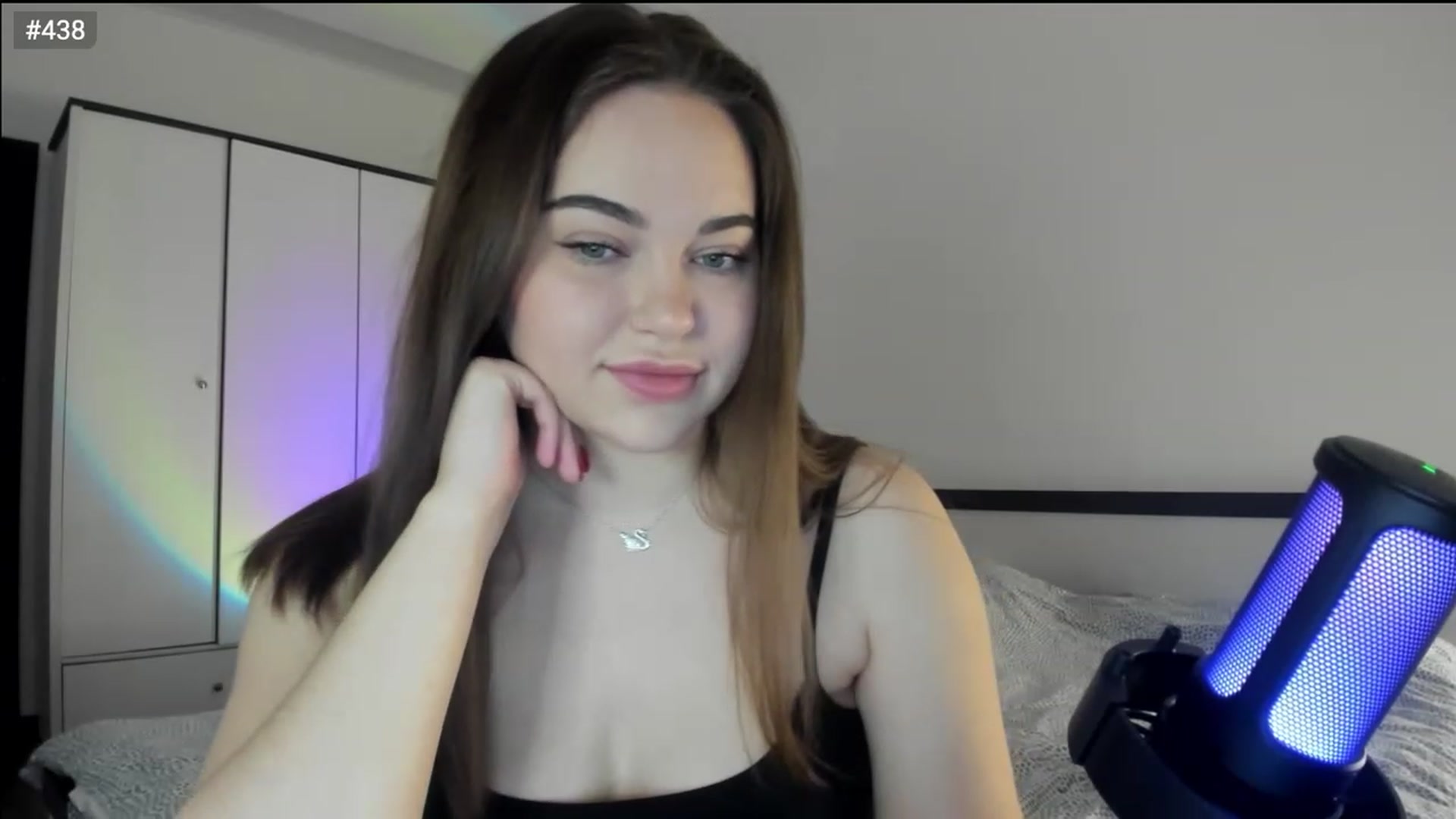 Gallery image thumbnail from Bee_Sweety_'s myfreecams stream on, 03/06/2023, 15:23 image 19 of 20