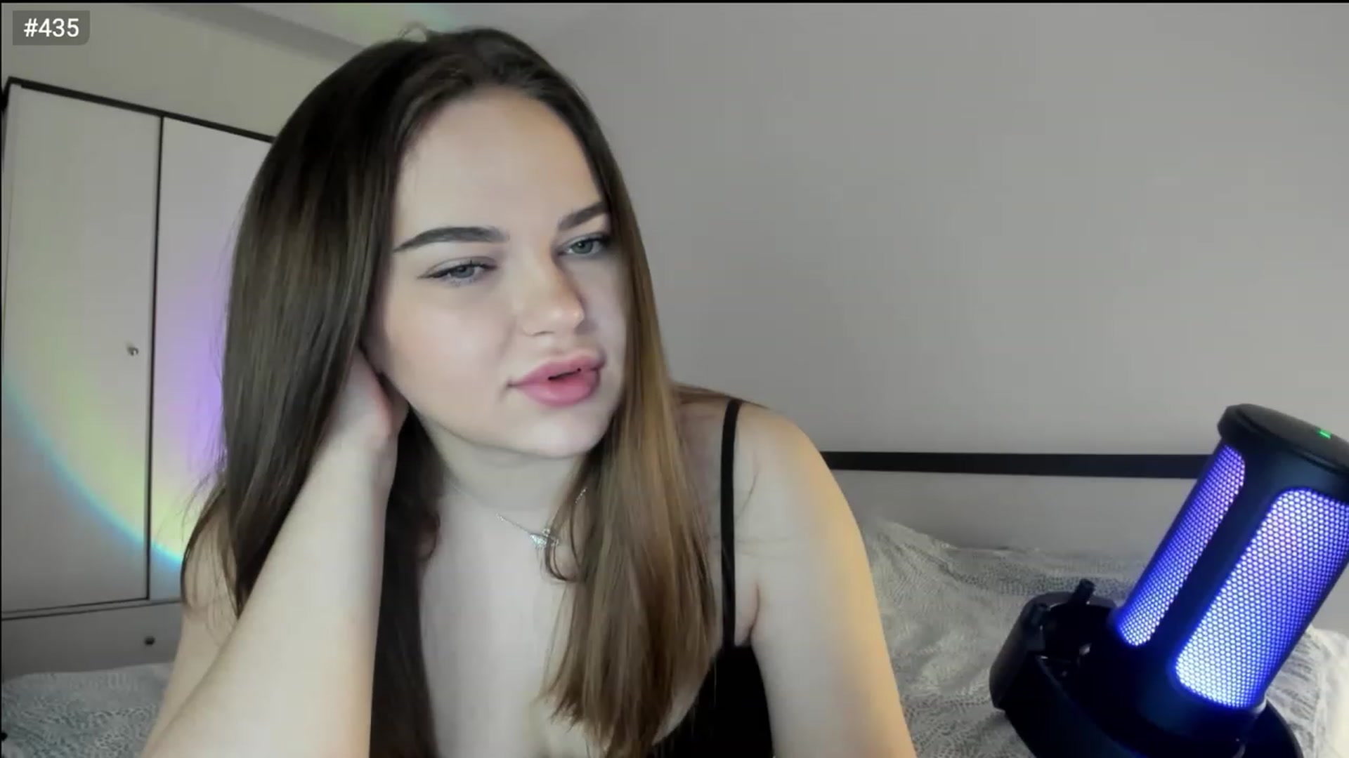 Gallery image thumbnail from Bee_Sweety_'s myfreecams stream on, 03/06/2023, 16:06 image 15 of 20