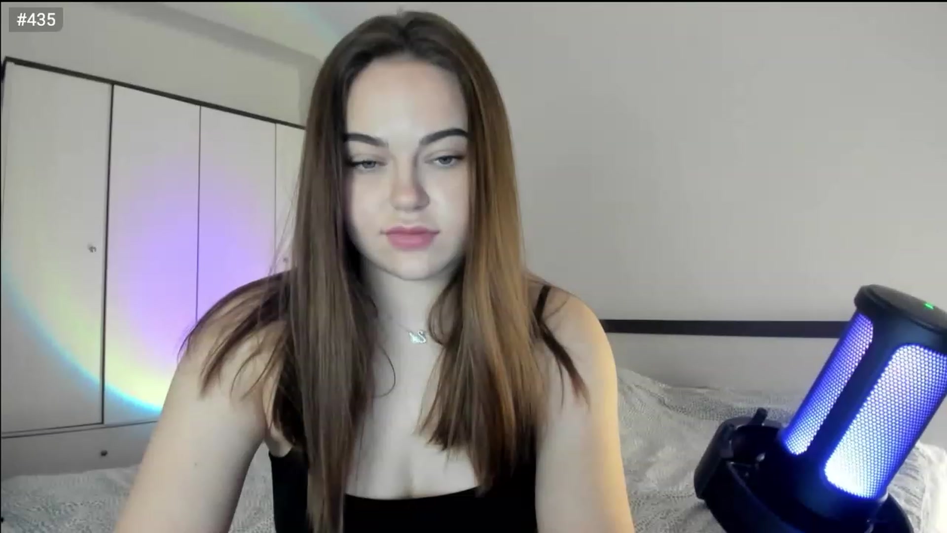 Gallery image thumbnail from Bee_Sweety_'s myfreecams stream on, 03/06/2023, 16:06 image 13 of 20