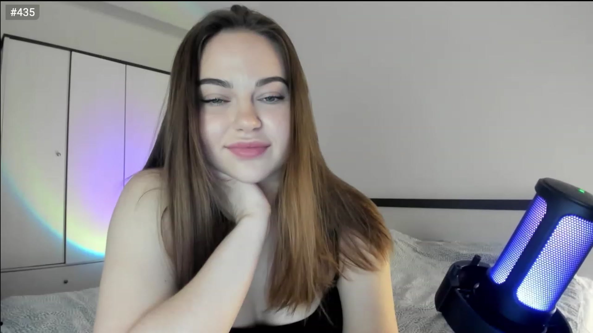 Gallery image thumbnail from Bee_Sweety_'s myfreecams stream on, 03/06/2023, 16:06 image 11 of 20